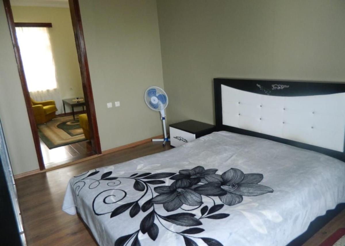 Kobuleti 4-Bedroom Apartment view 2