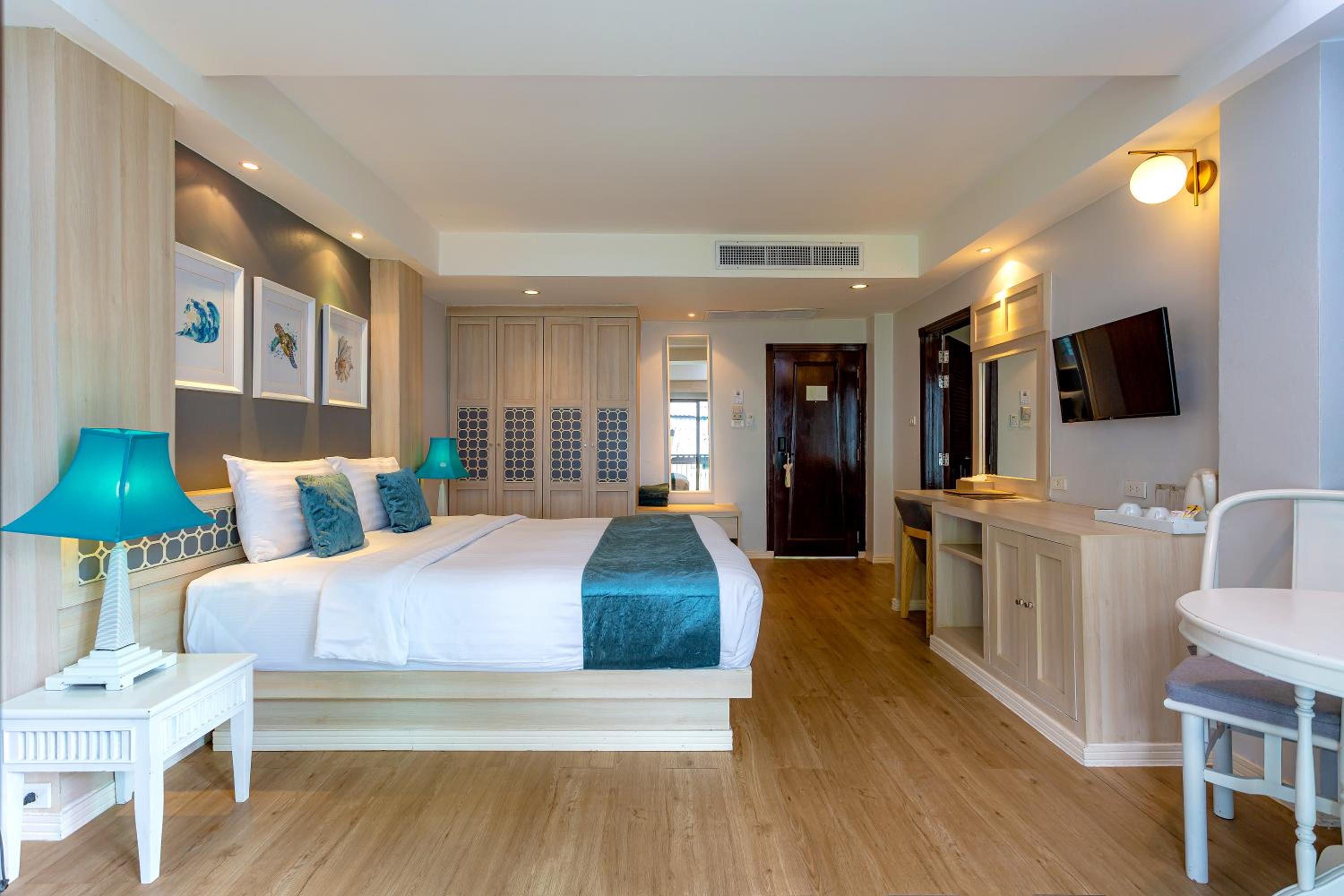 Khaolak Emerald Beach Resort and Spa