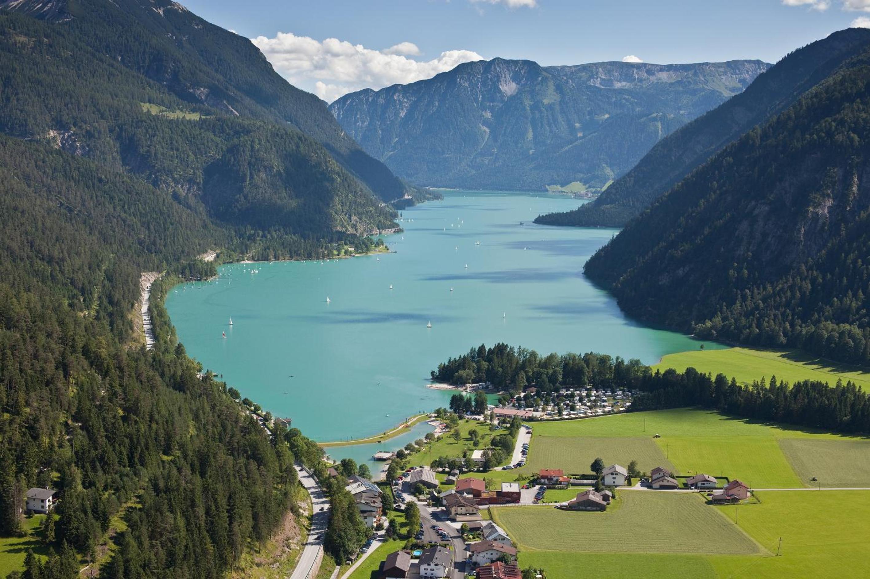 Chalet & Apartments Tiroler Bua