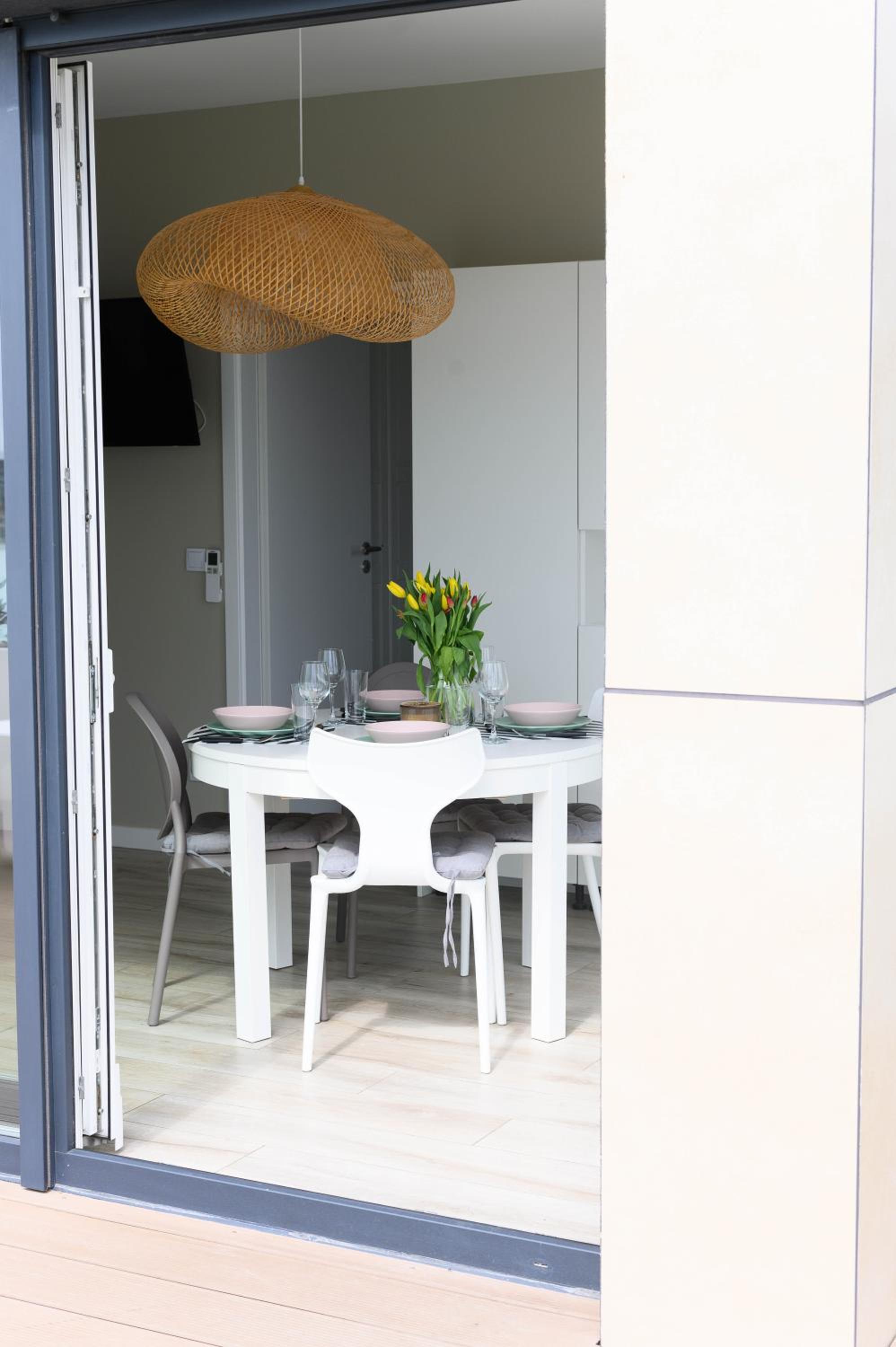 Apartament z tarasem view 3