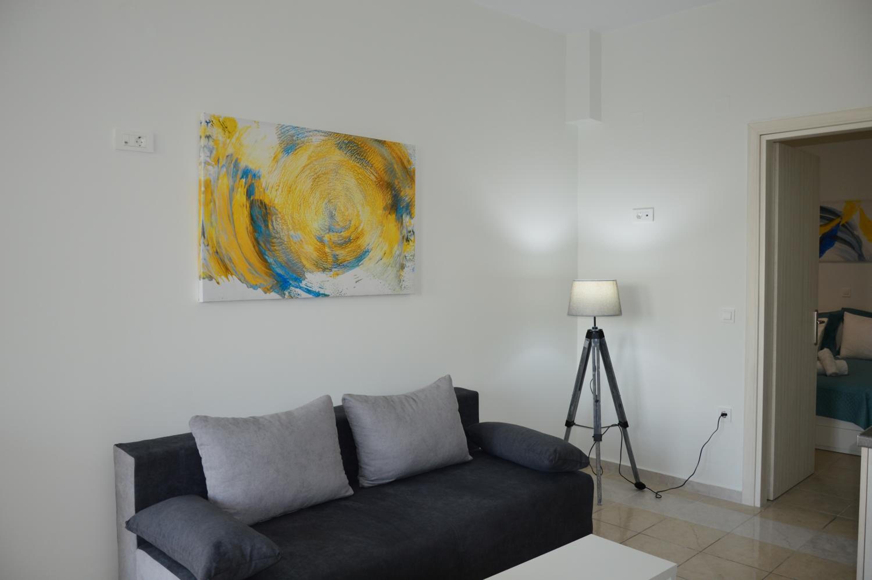 Spyridoula's apartment photo 5