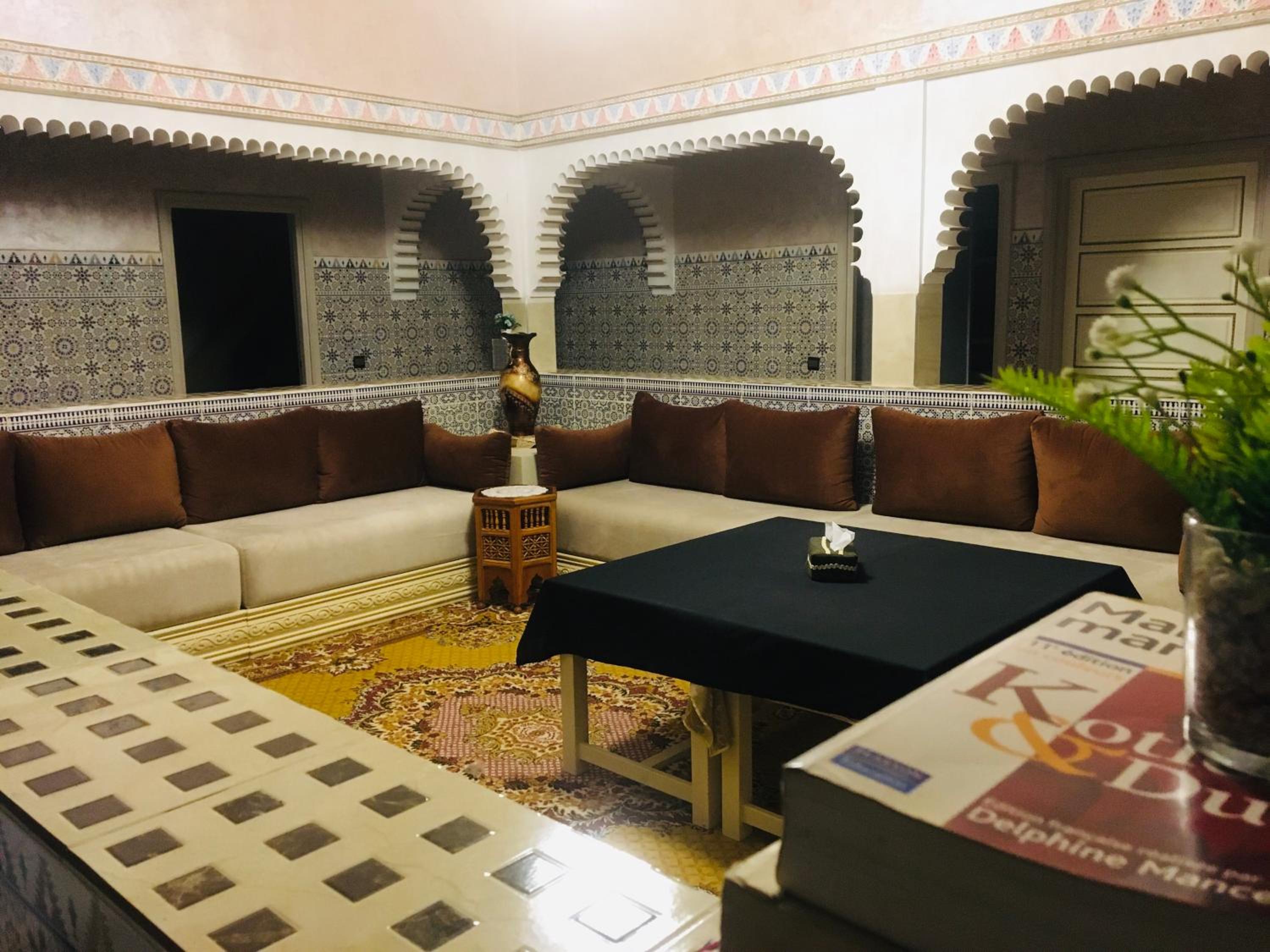 lounge