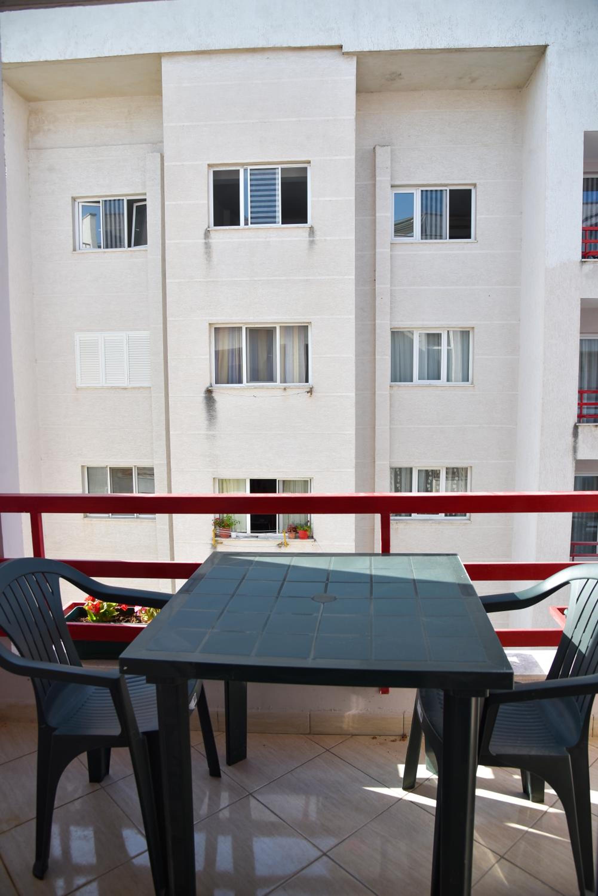 Flowers Apartments