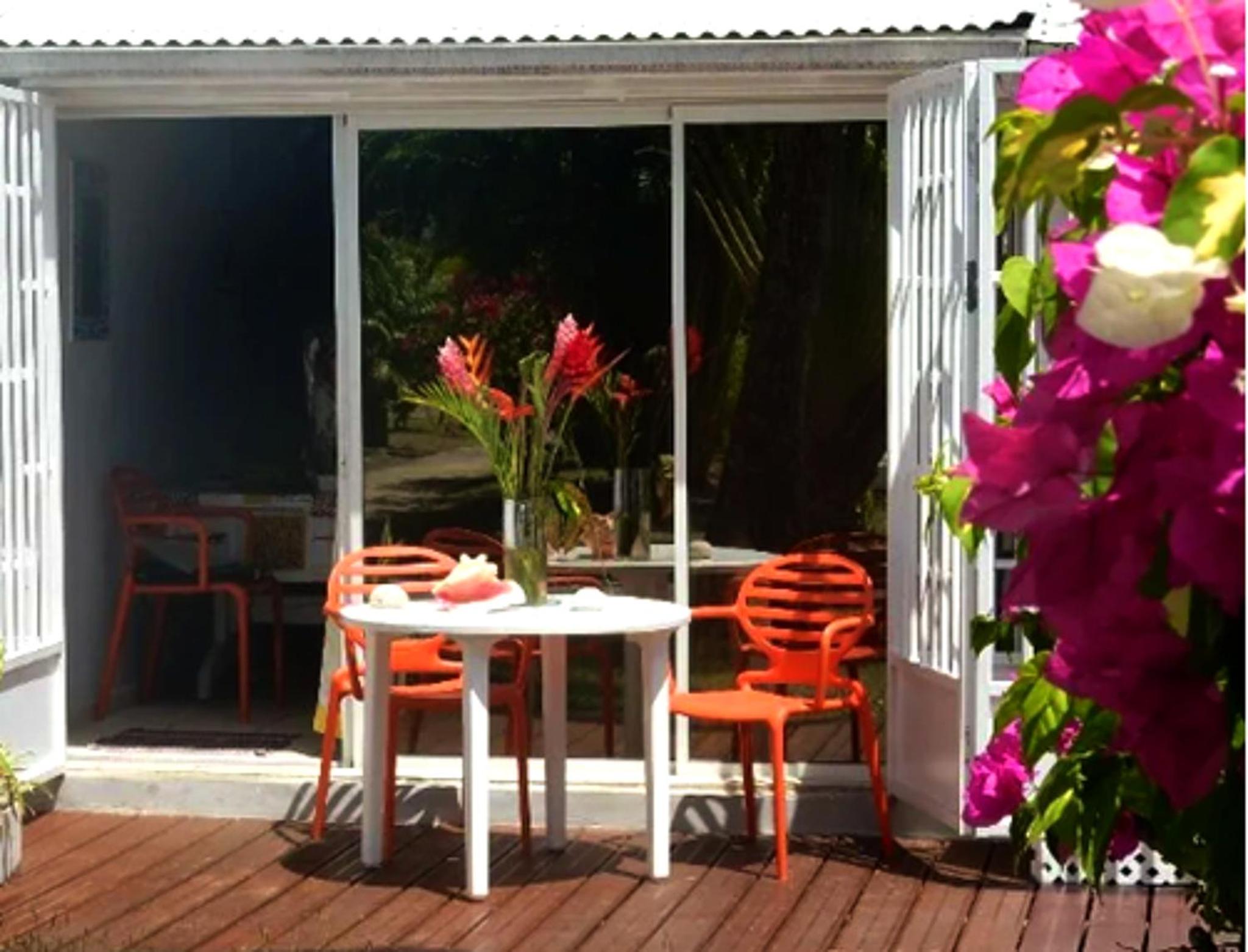 Appartement moderne a Saint Francois 35m² avec piscine view 2