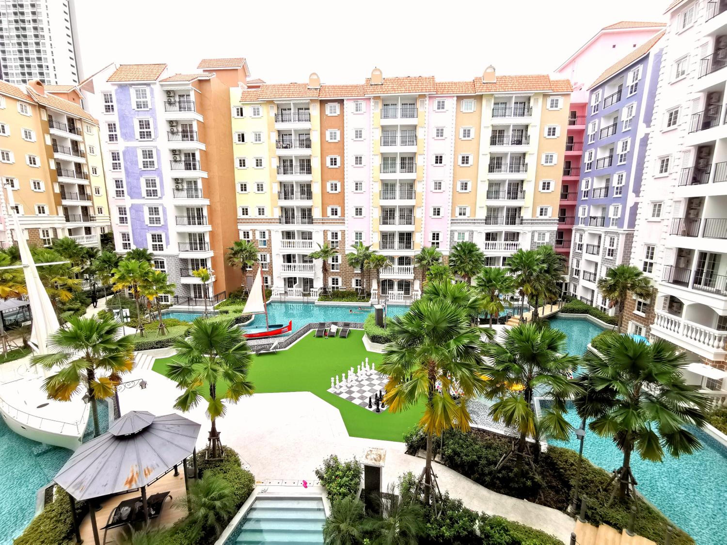 Hotel C45 Seven Seas Cote DAzur Nice Pool View - Image 1