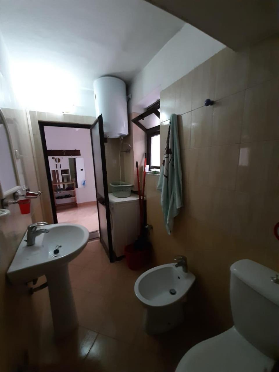 Genti Apartment