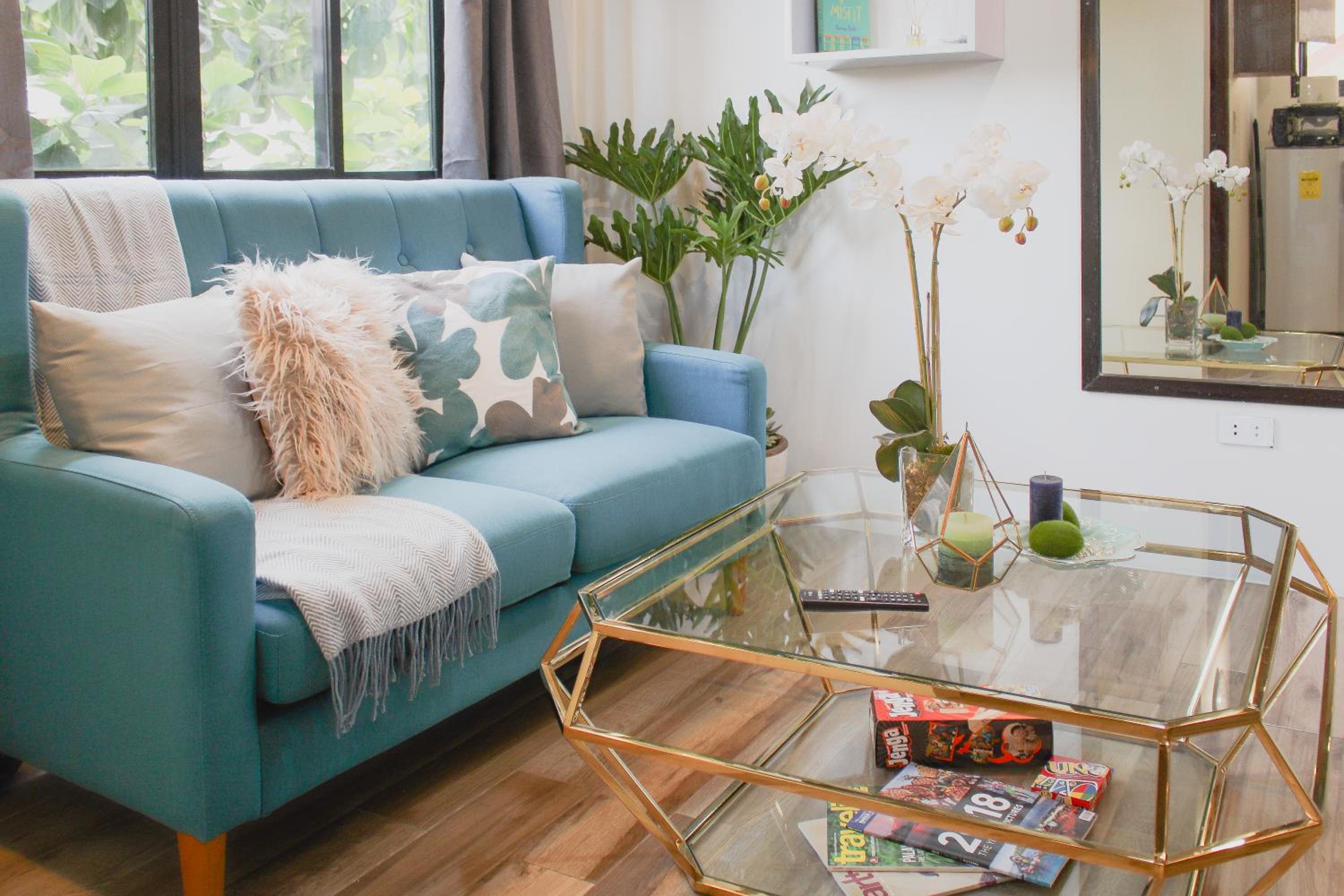 JMO Apartments