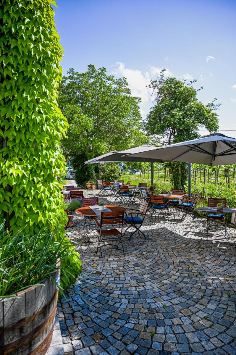 outdoor BBQ area