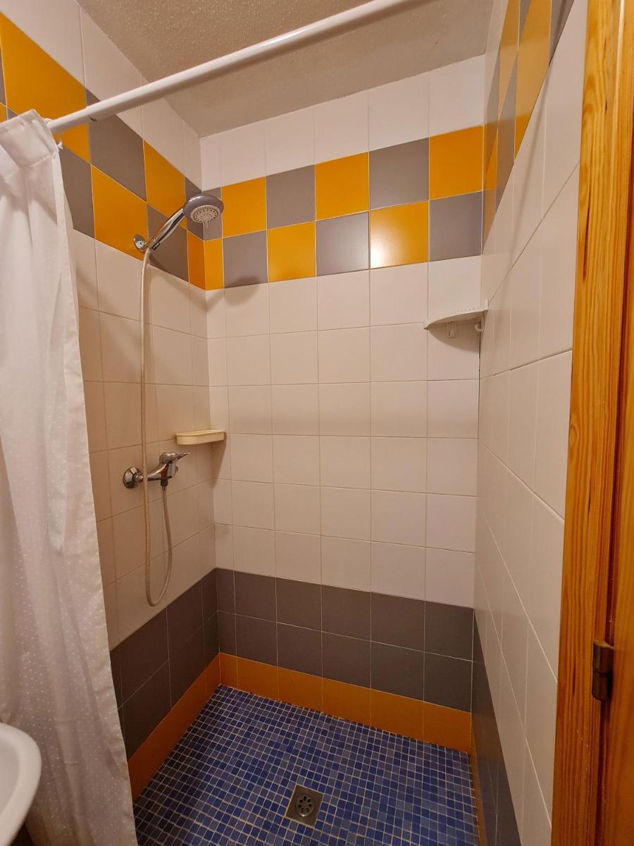 - - - - - FRONT LINE - - - - - Primera Línea - - - - - Apartments in Playa Flamenca view 4