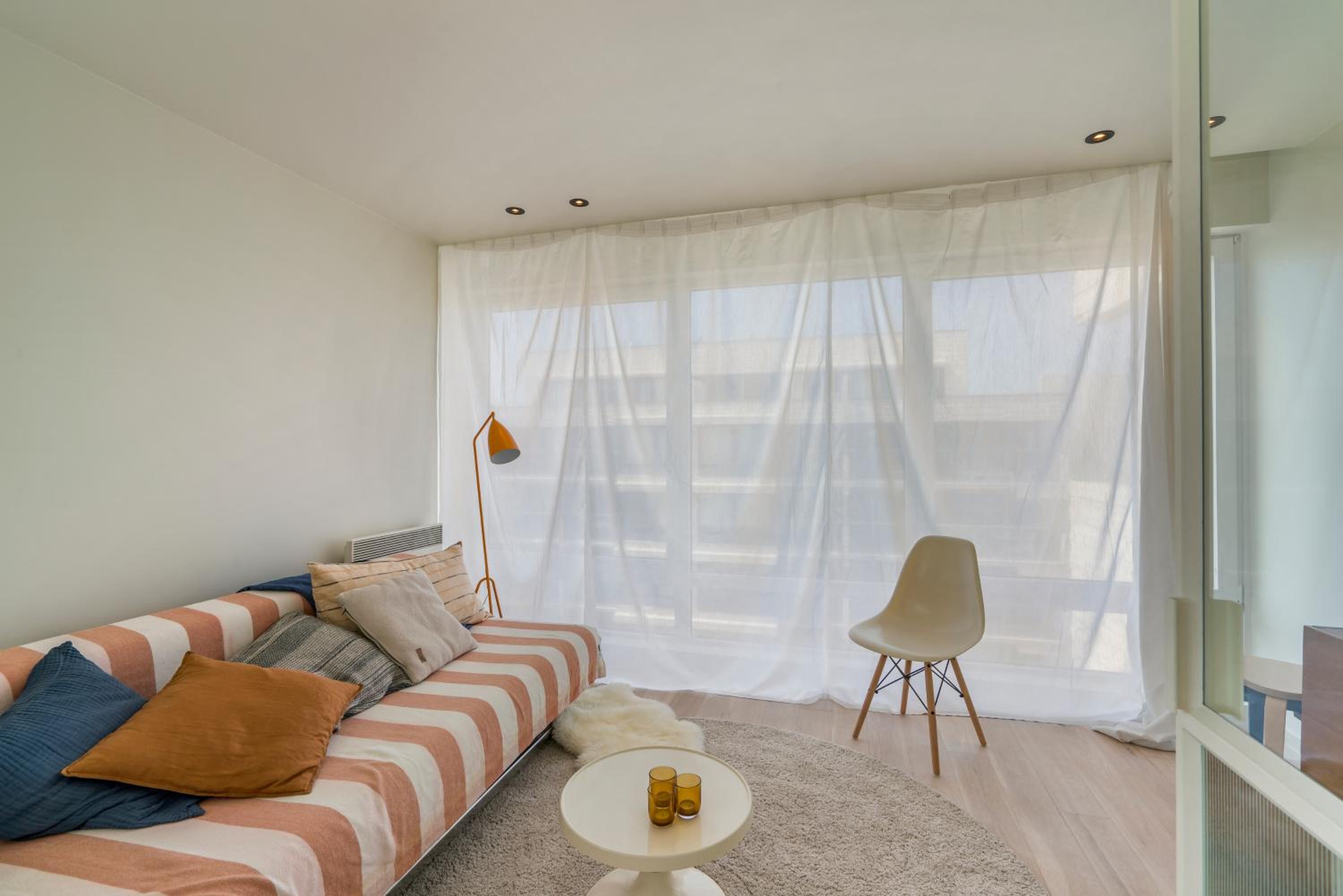Subliem relax app 6p met buitenzwembad & tuin