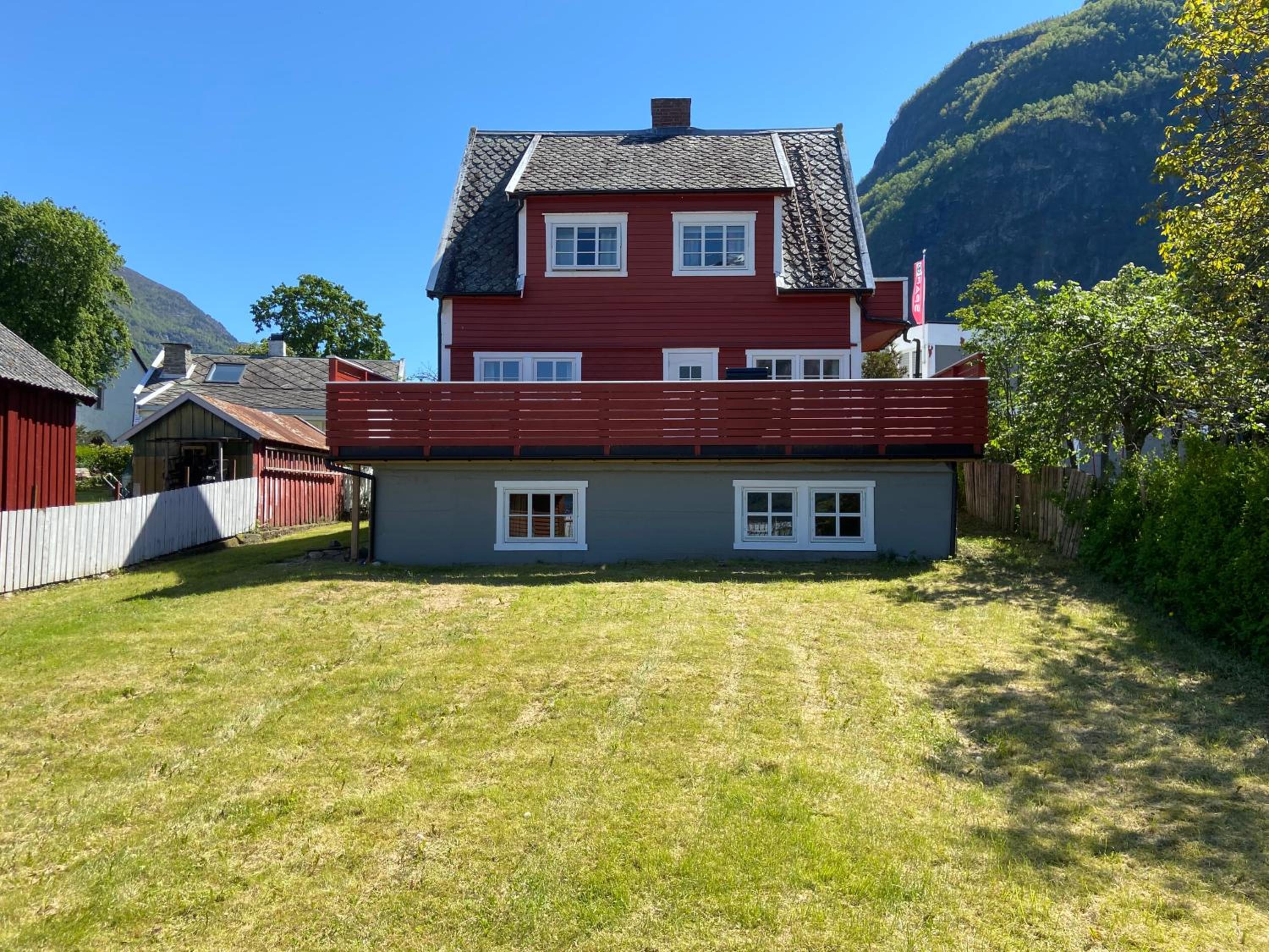Aurland Guesthouse view 2