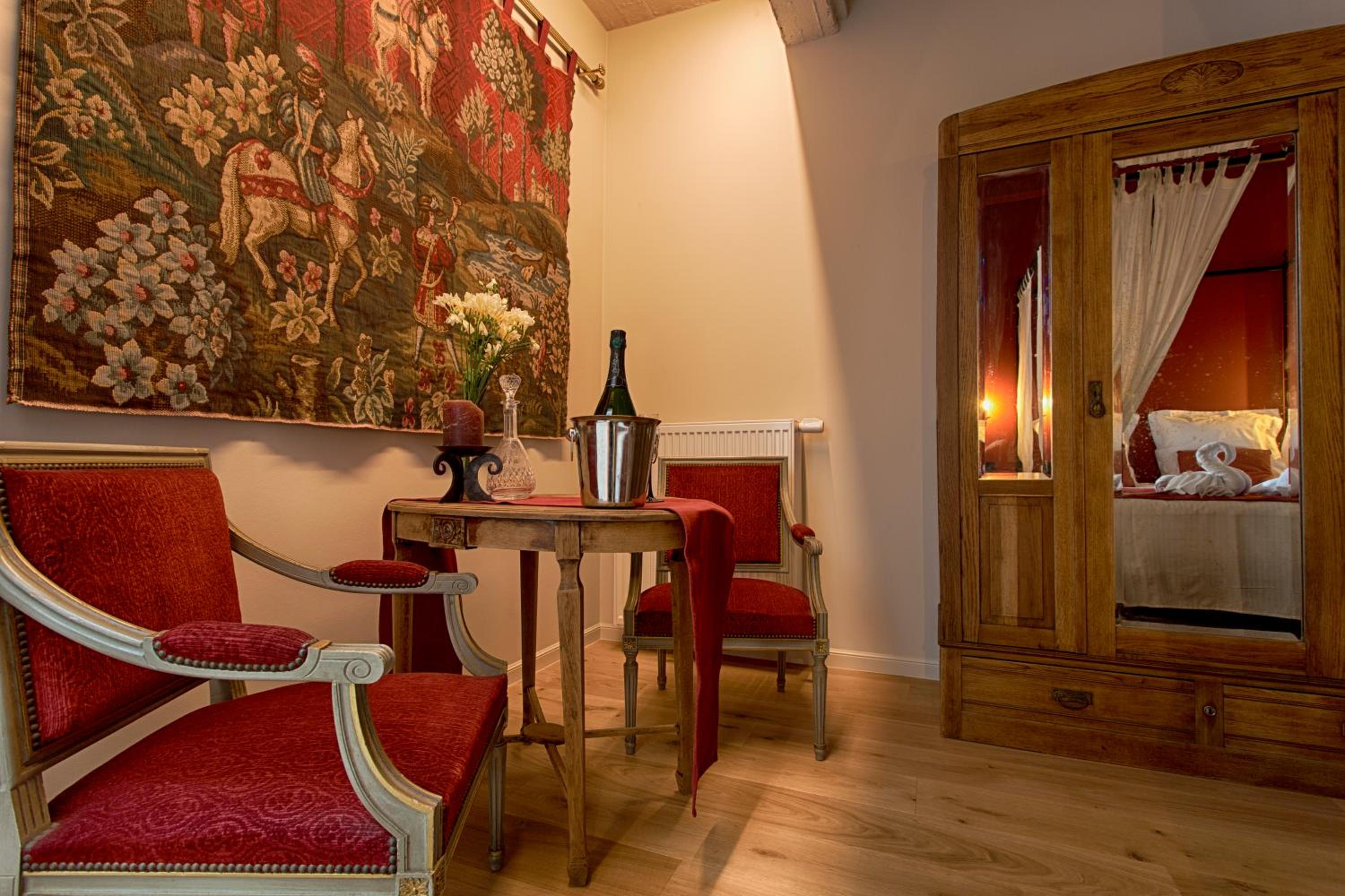 B&B Royal Swans - Adults-Only Boutique Stay in Bruges