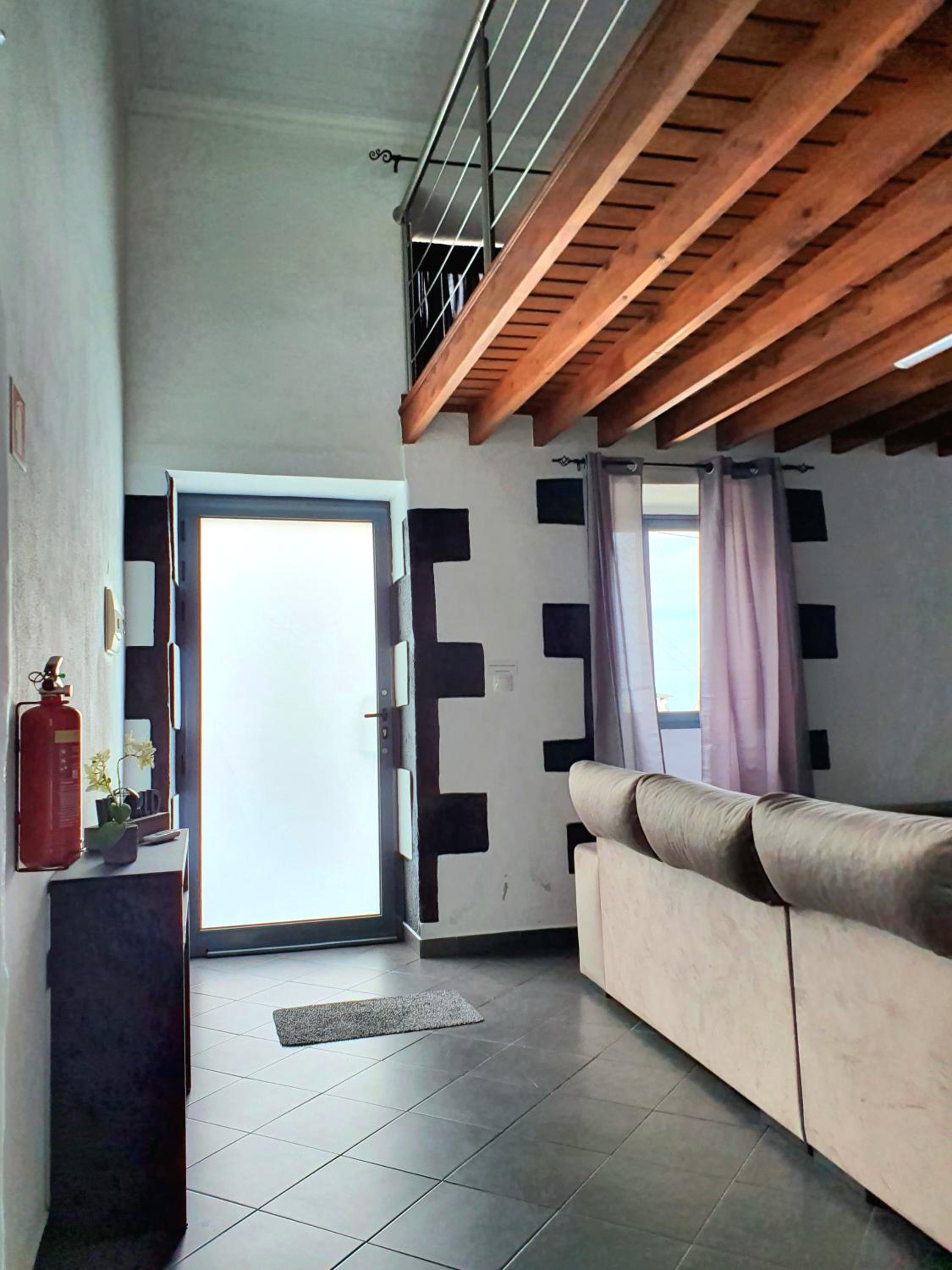 Silva House Refuge view 3