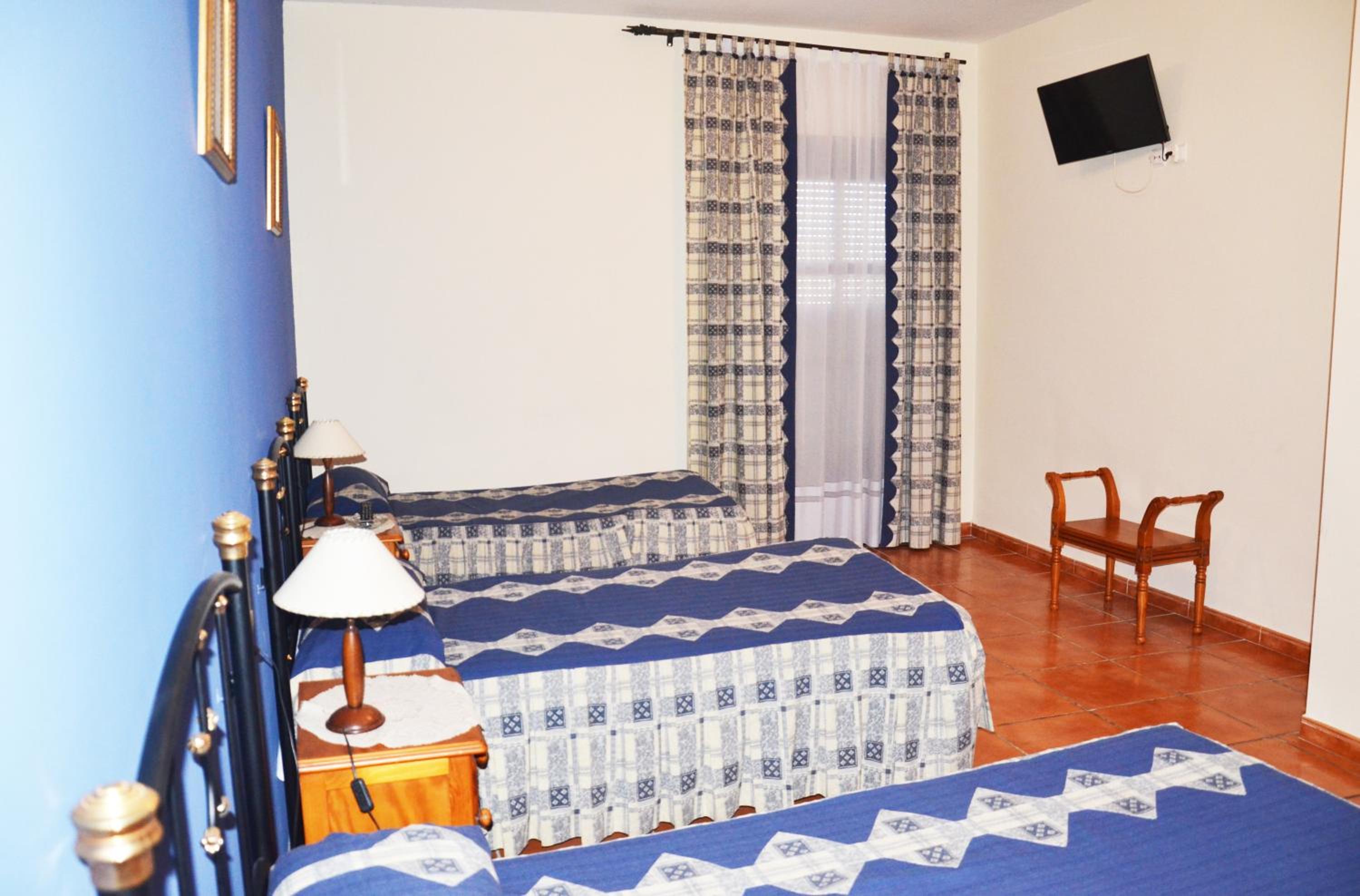 Hostal LA DEHESA DEL VALLE PEDROCHES