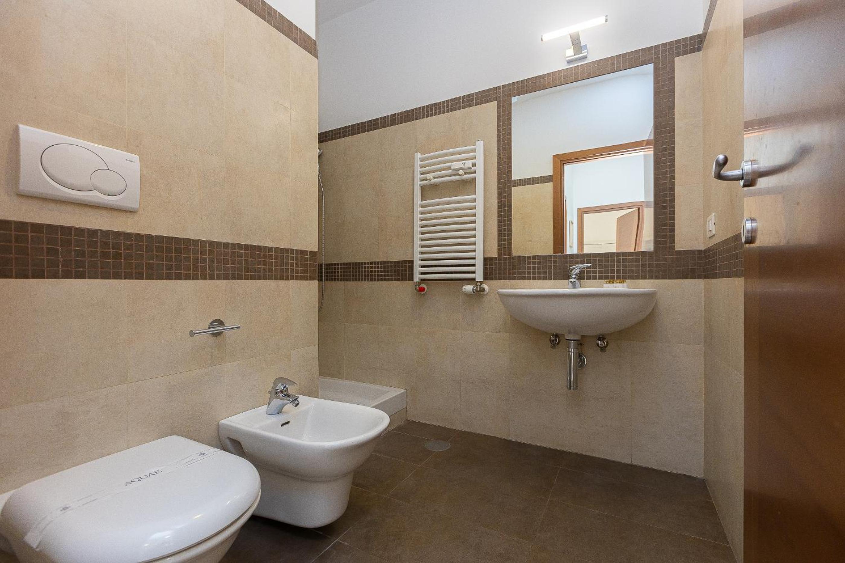 Cesare apartment By Rental in Rome