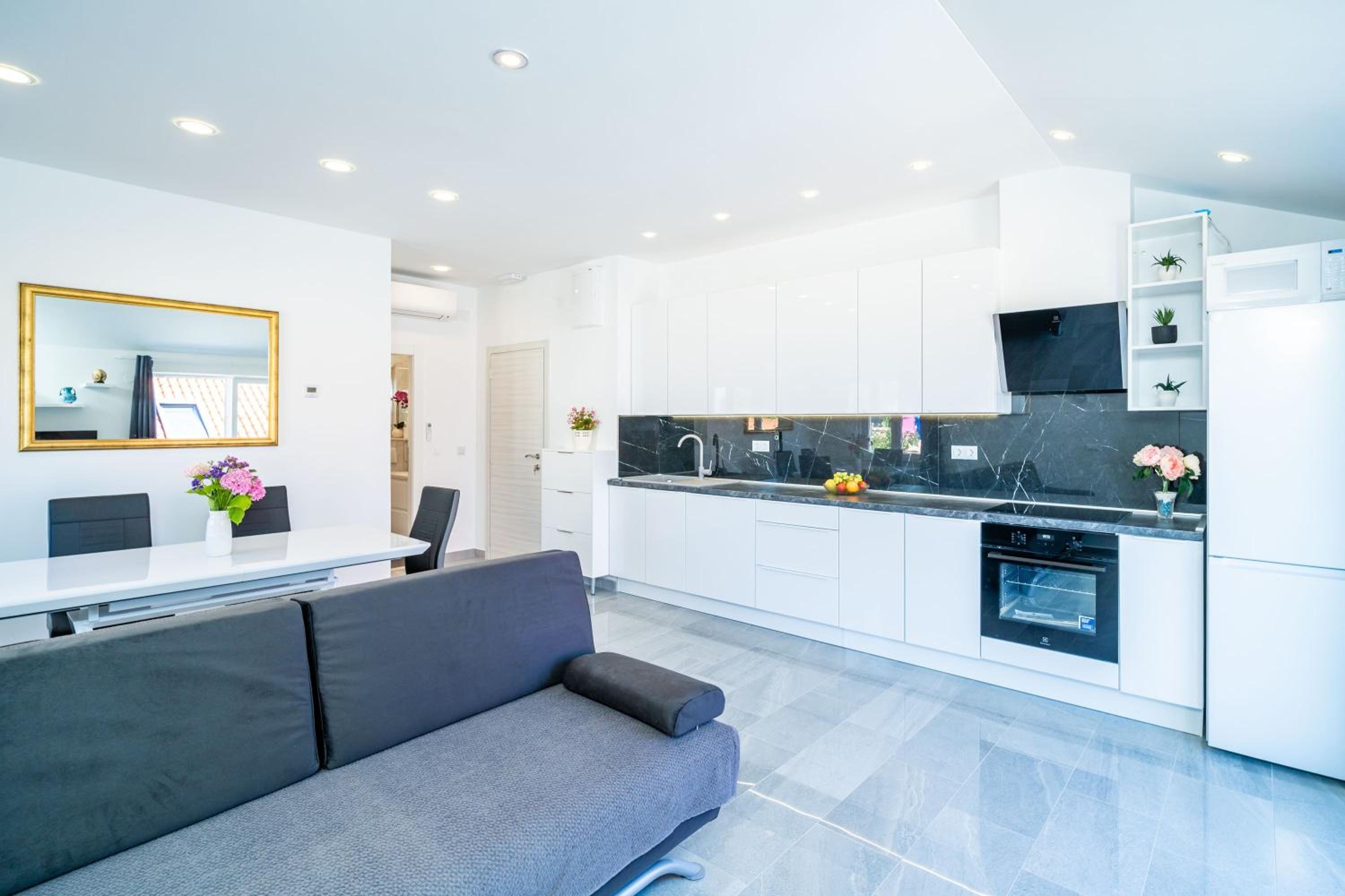 Andelic Sunset Apartments