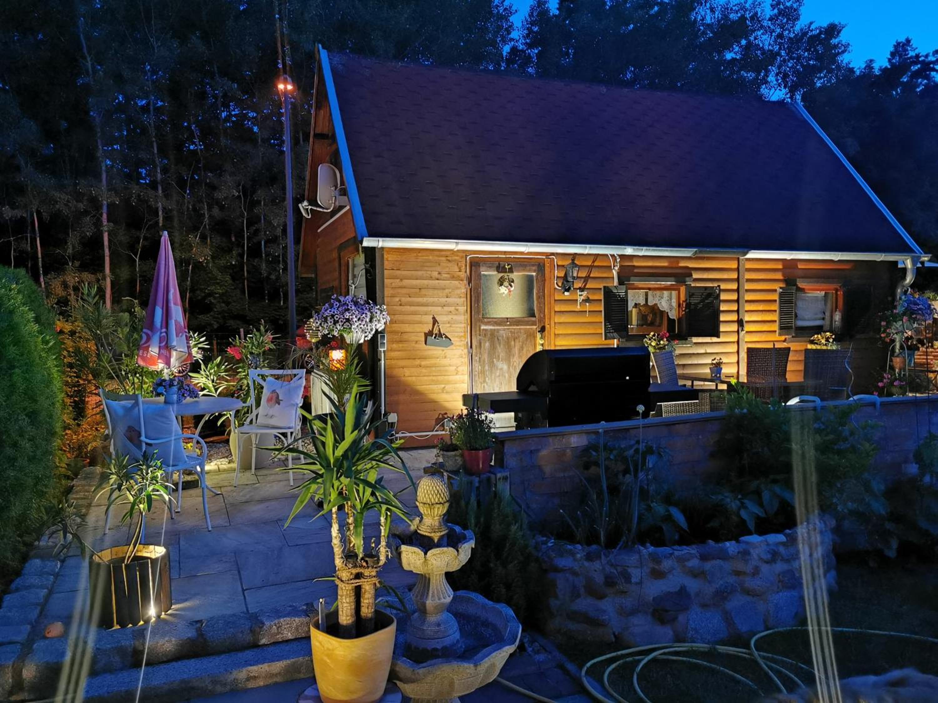 Ferienhaus mit mediterraner Terrasse