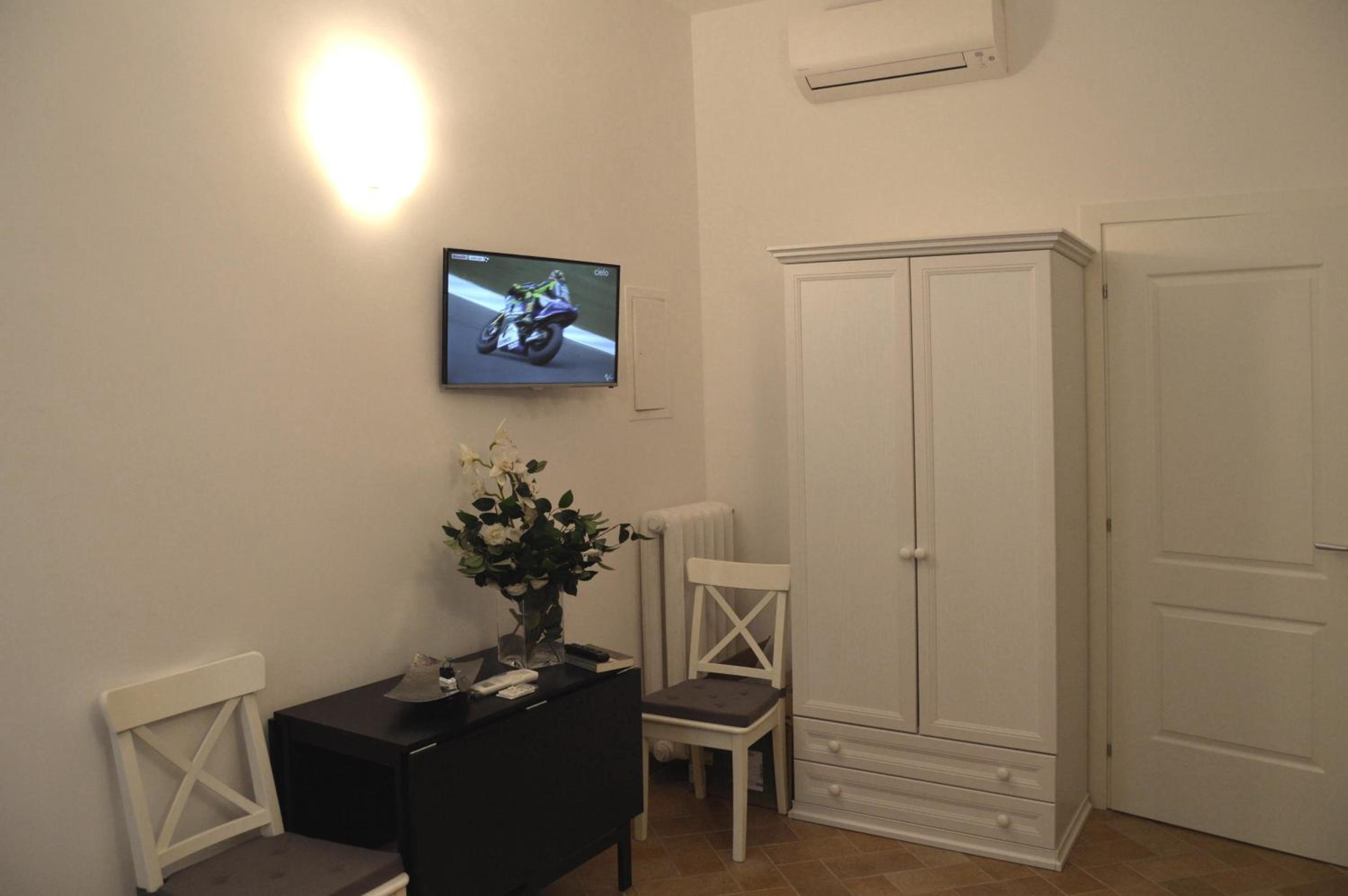 Leoncino 36 Apartments in Rome
