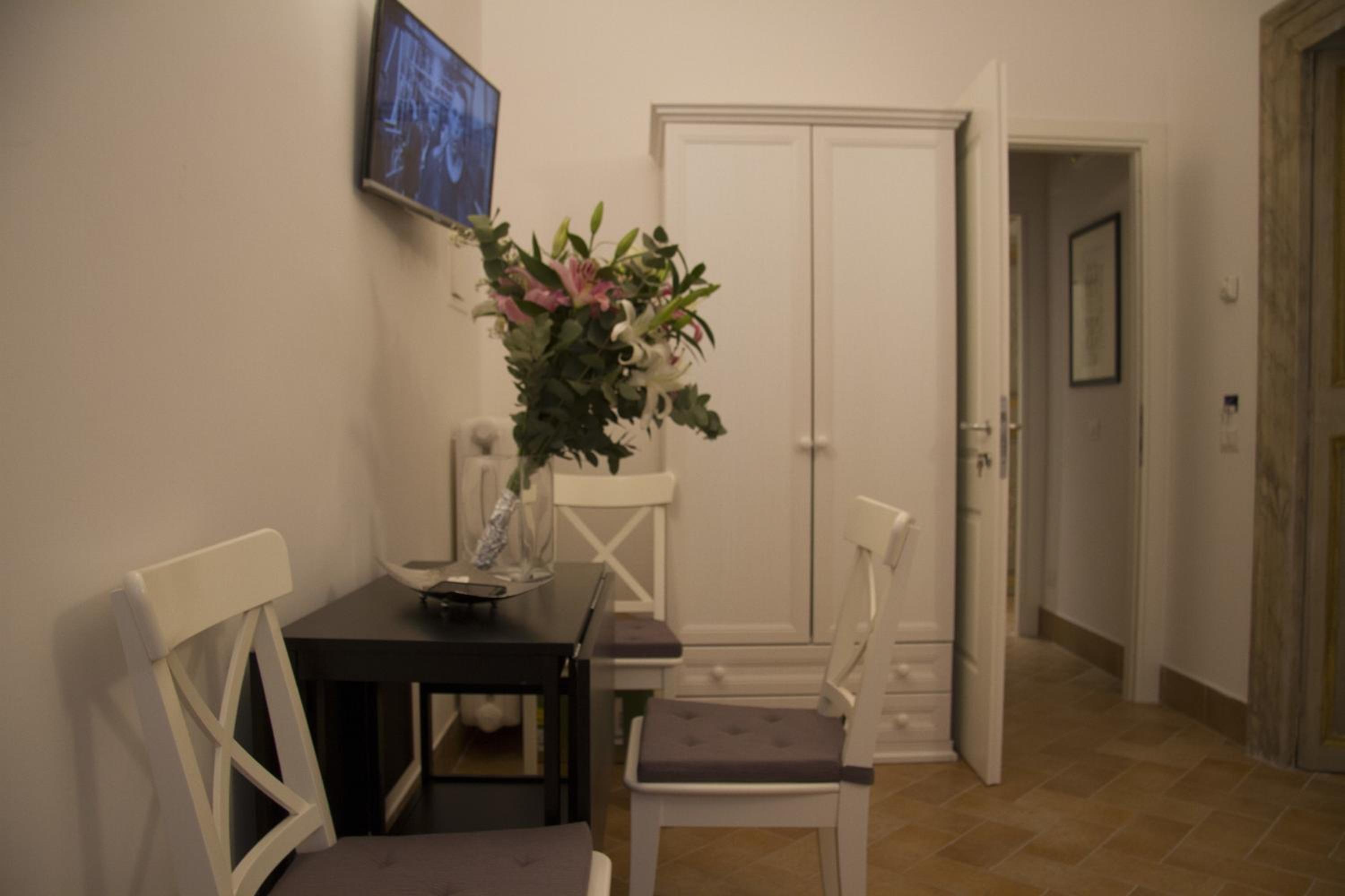 Leoncino 36 Apartments in Rome