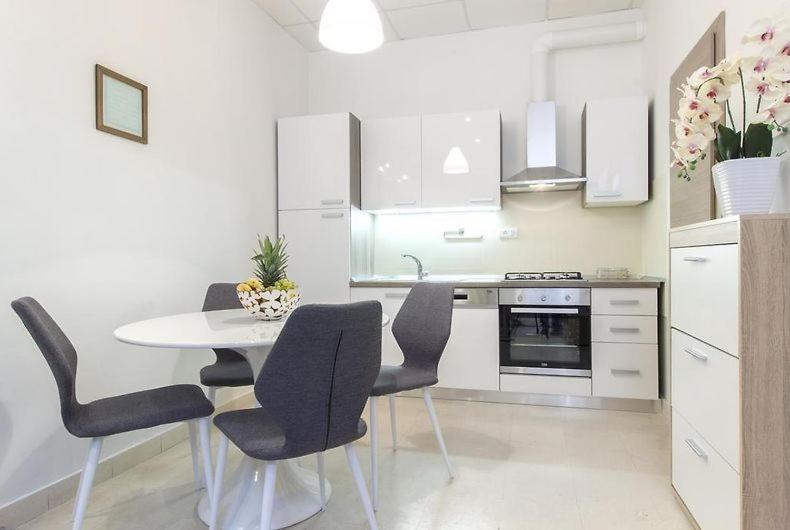 Moon Apartment view 4