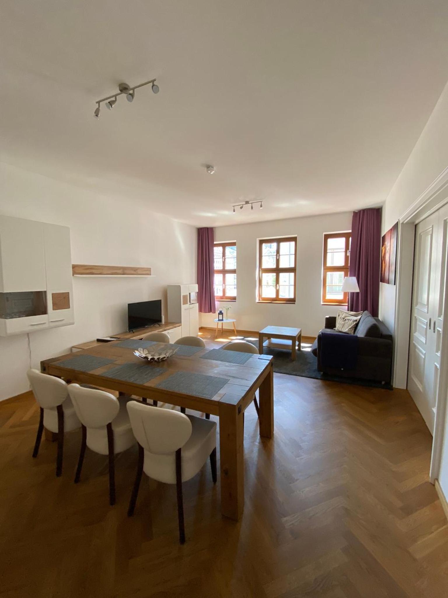 Dresden Vacations - grosszugiges Apartment mit Blick zur Frauenkirche - Property Image 13