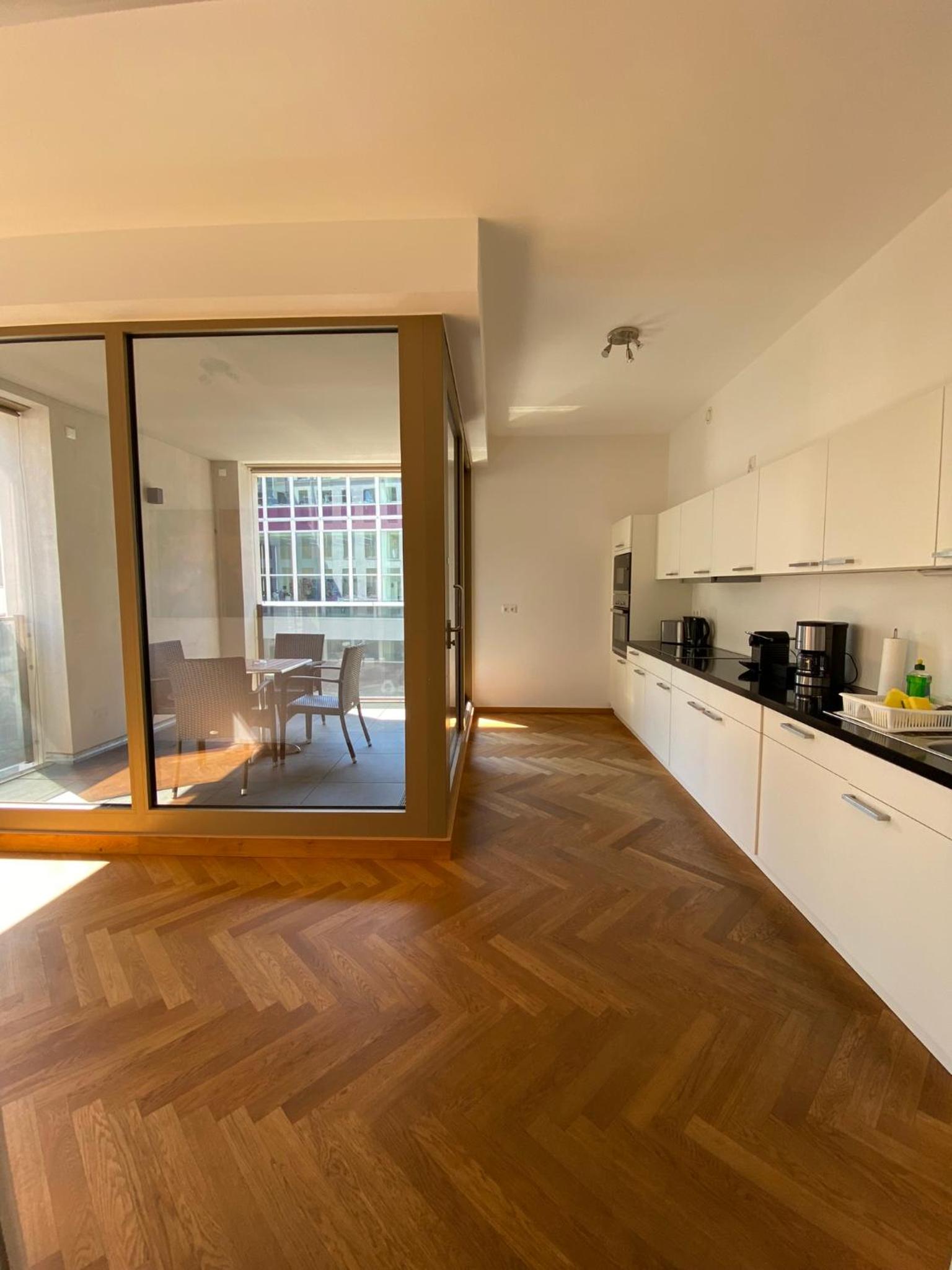 Dresden Vacations - grosszugiges Apartment mit Blick zur Frauenkirche - Property Image 5