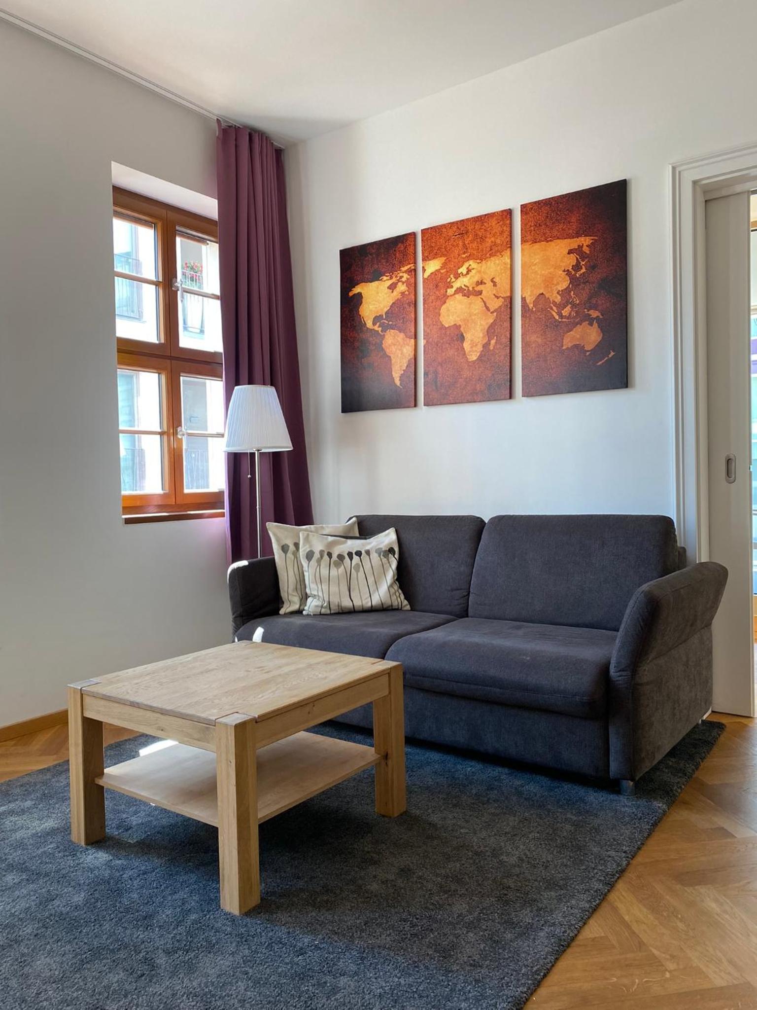 Dresden Vacations - grosszugiges Apartment mit Blick zur Frauenkirche - Property Image 3