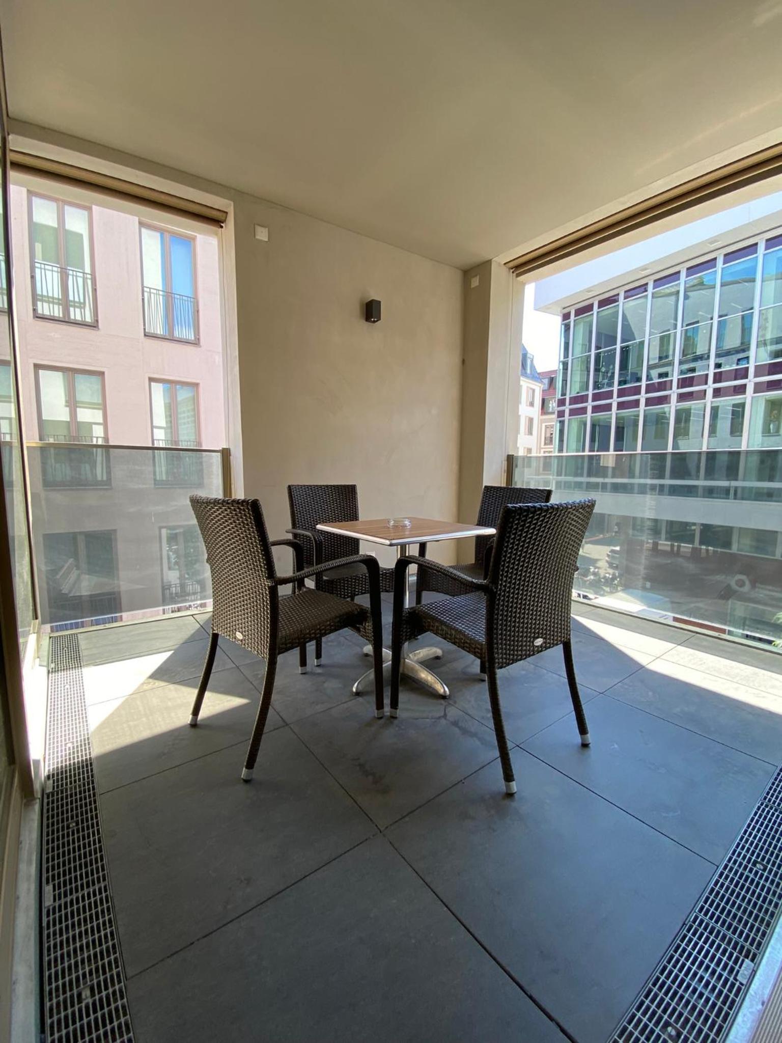 Dresden Vacations - grosszugiges Apartment mit Blick zur Frauenkirche - Property Image 2