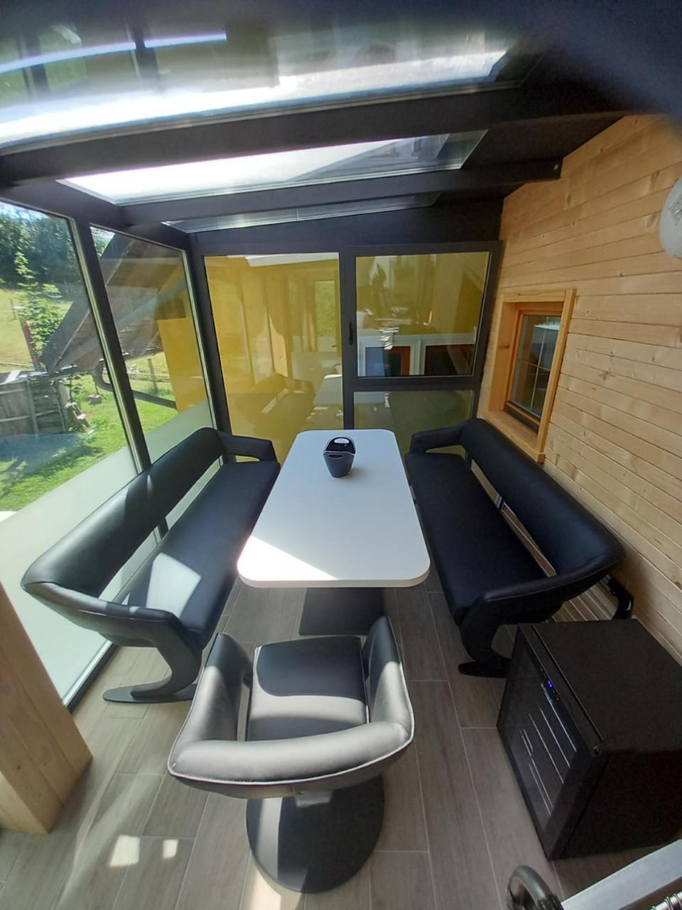 Romantic Mountain Chalet and SPA Tubej view 5