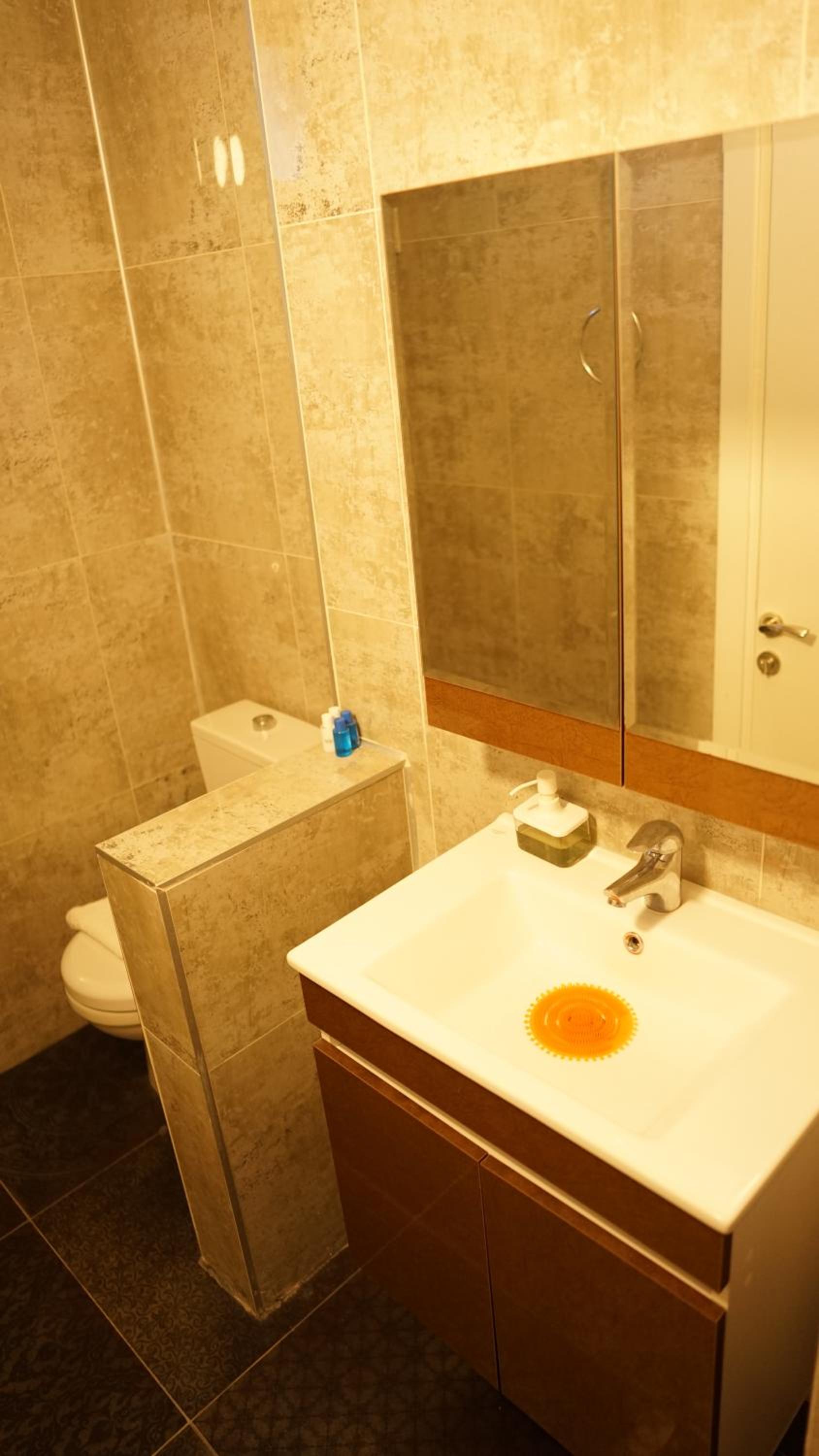 Karyada Hotel - Image 69