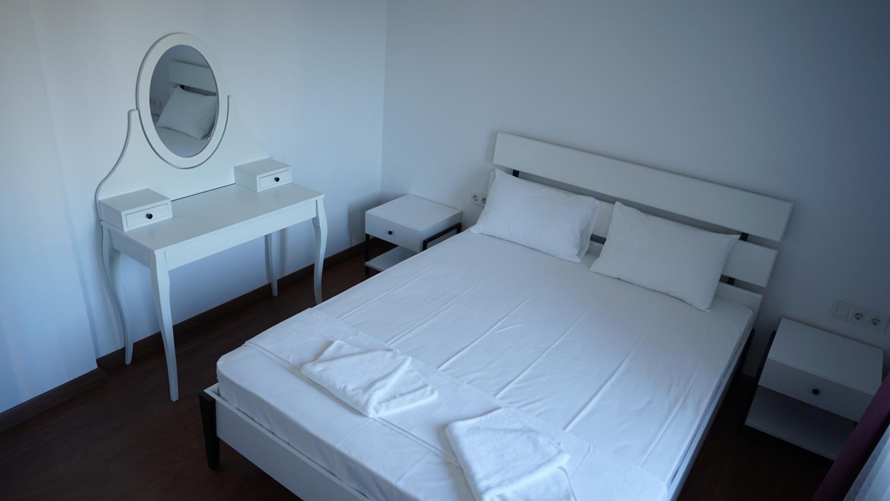 Karyada Hotel - Image 73
