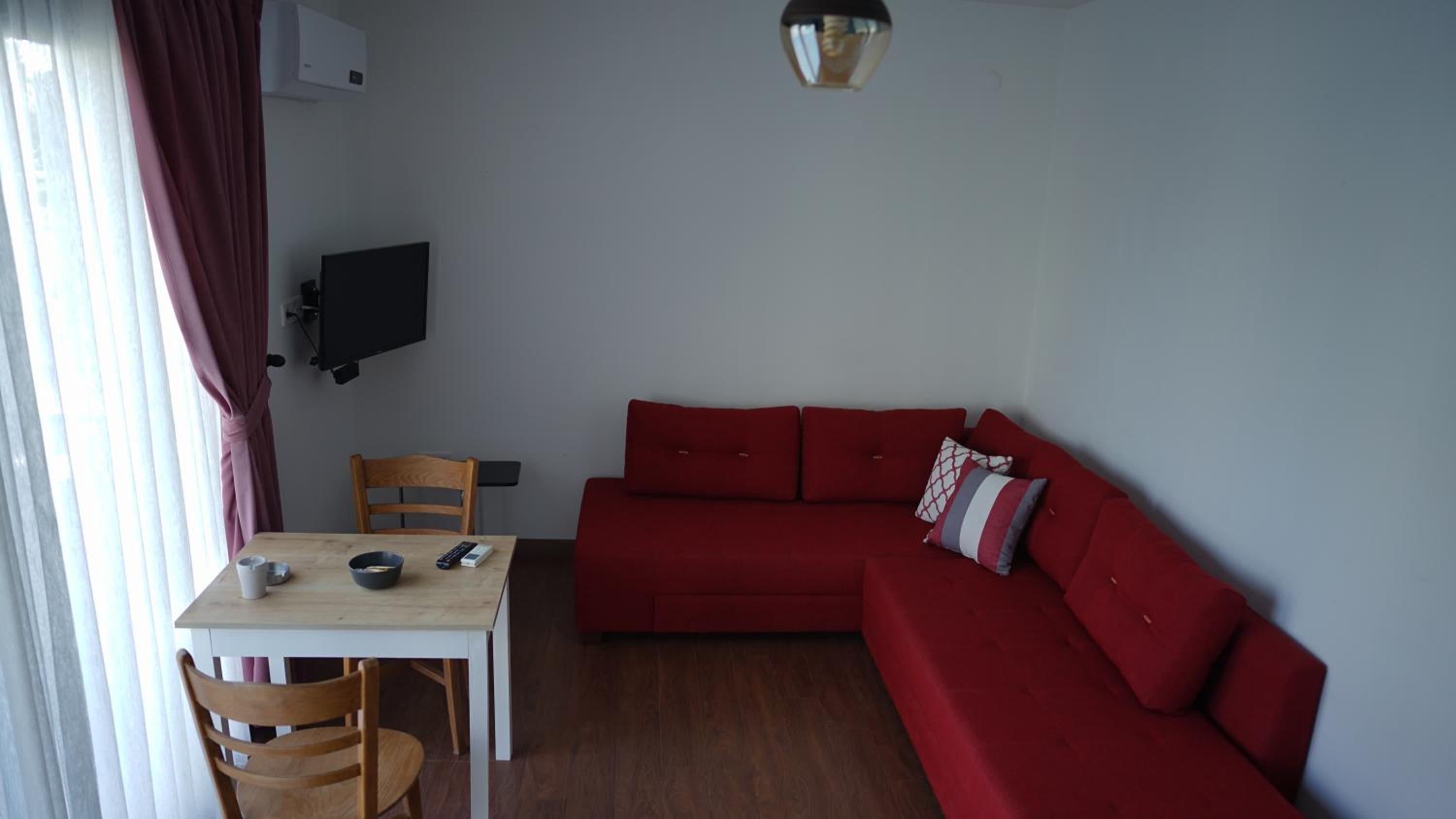 Karyada Hotel - Image 71