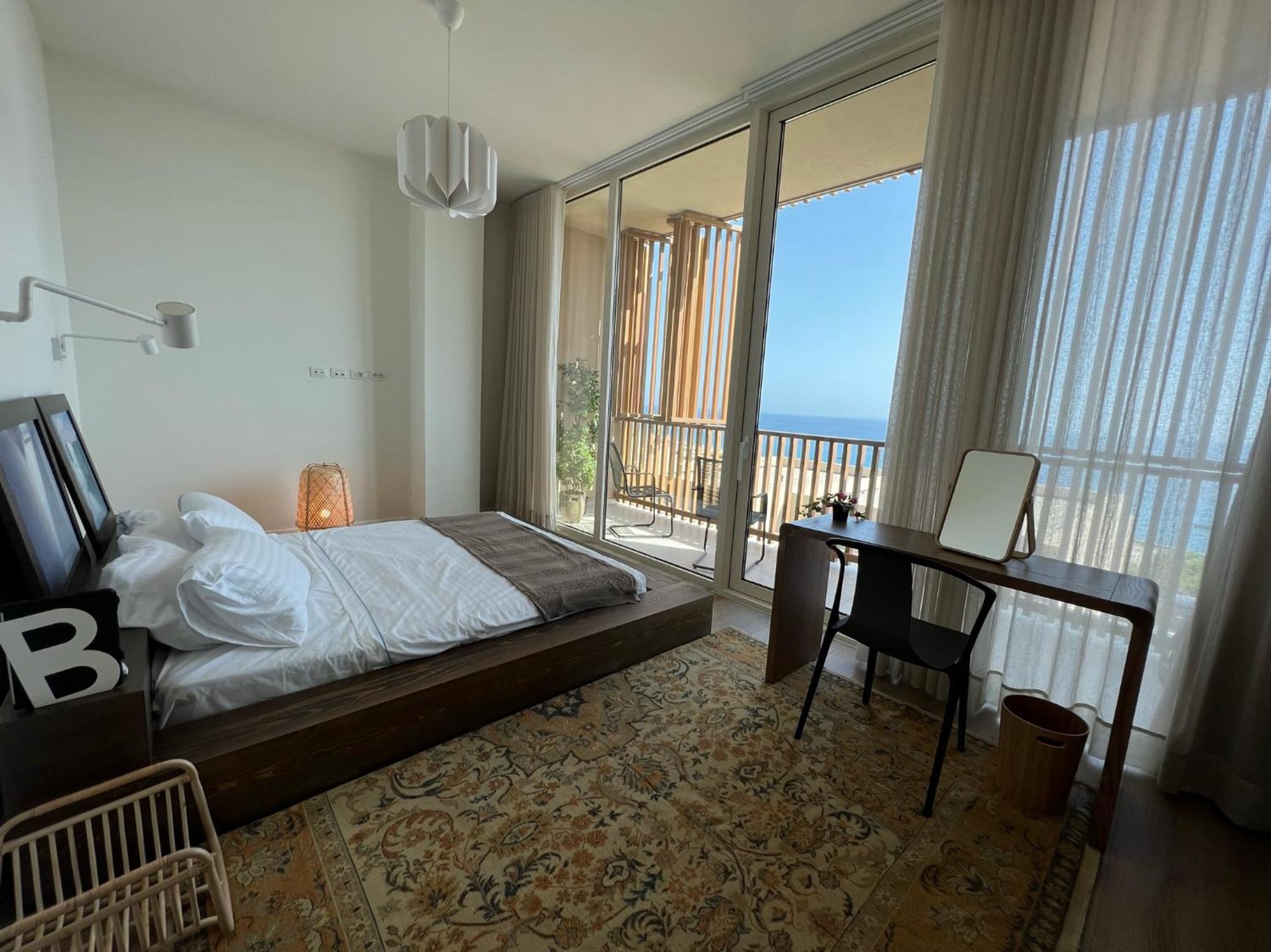Green Coast beach villa with pool, hot tub & sauna