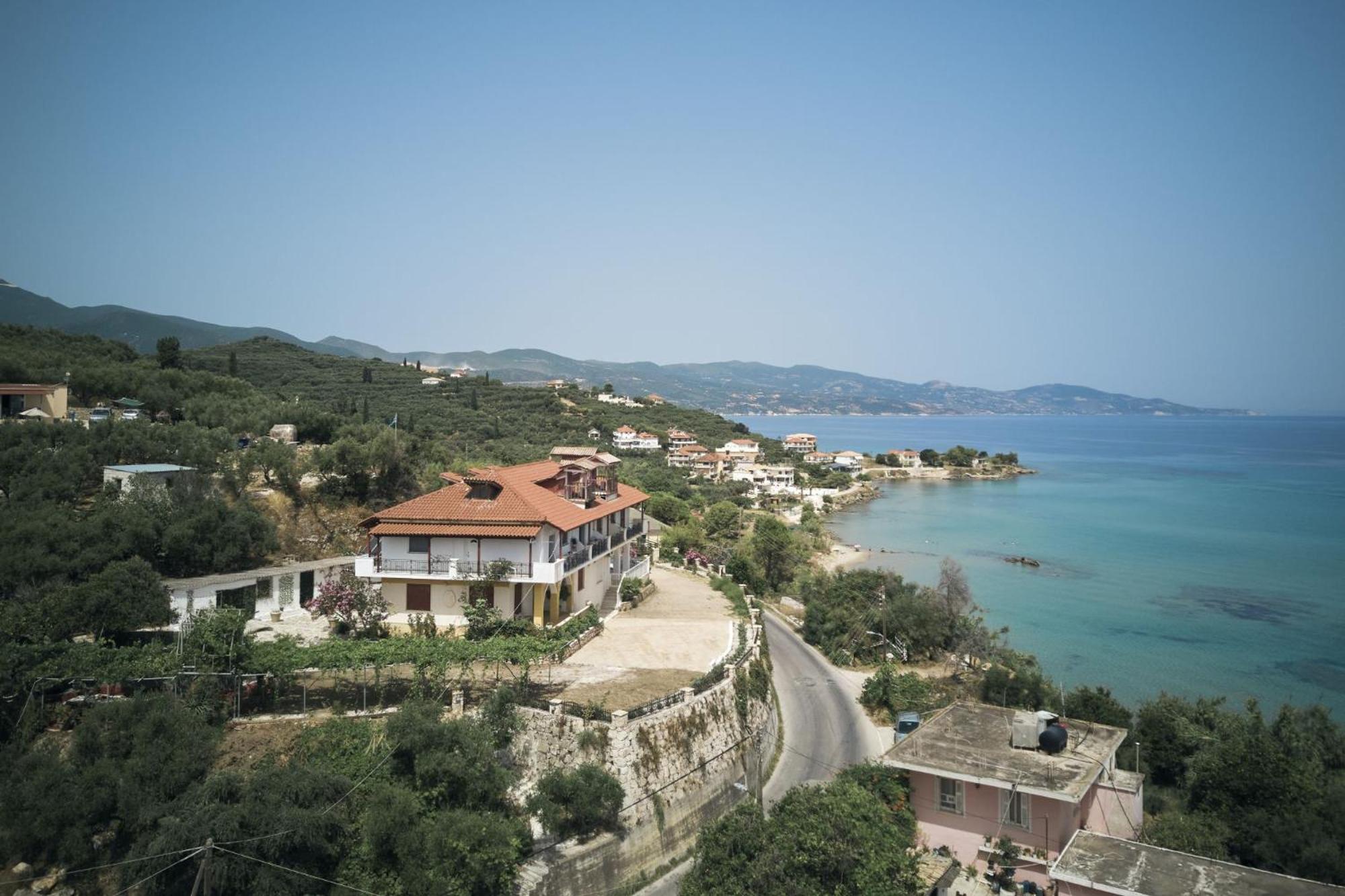 Agnadi Sea View Apartments, by ZanteWize