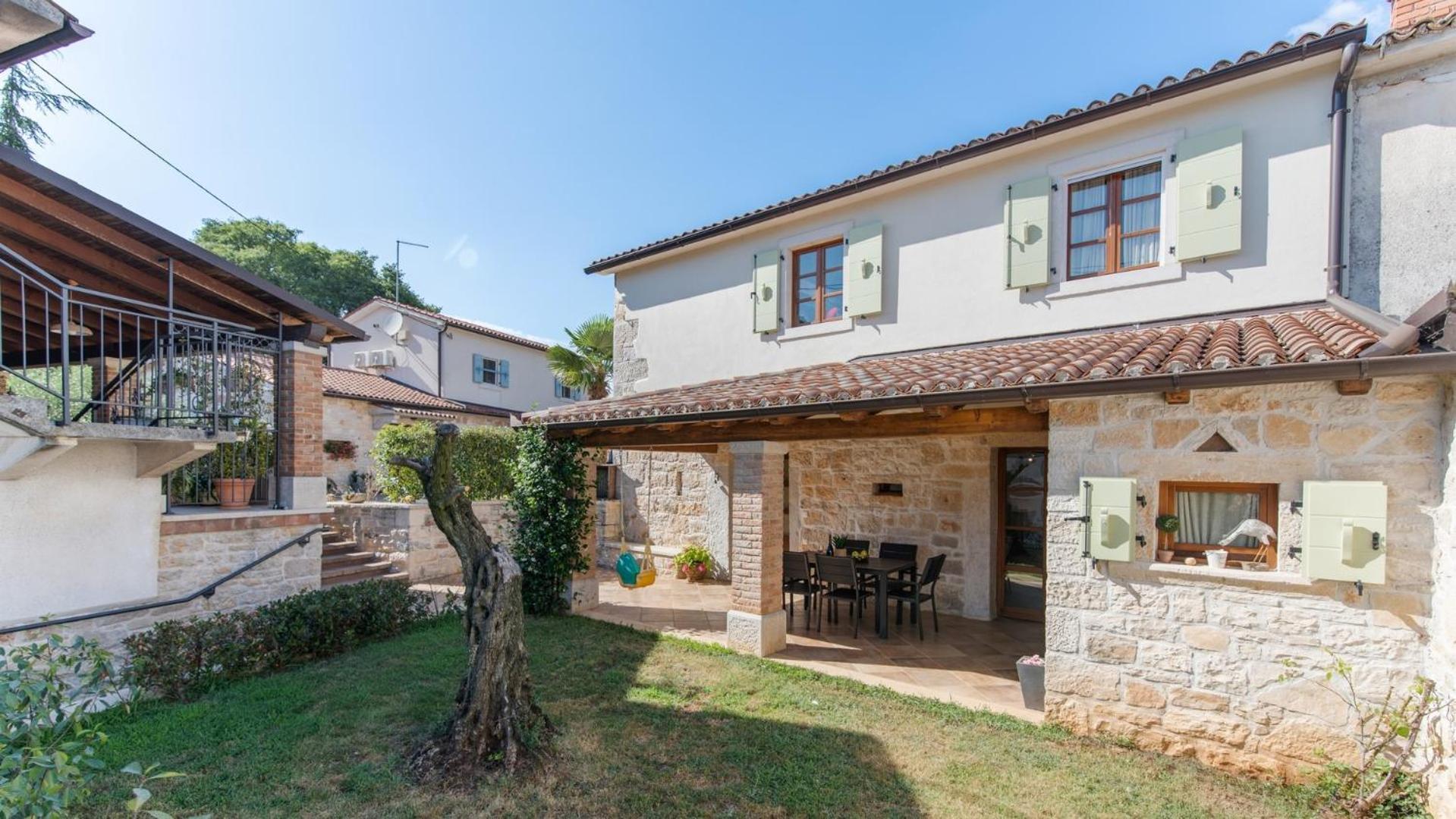 Villa Banko by Villas Holiday view 5