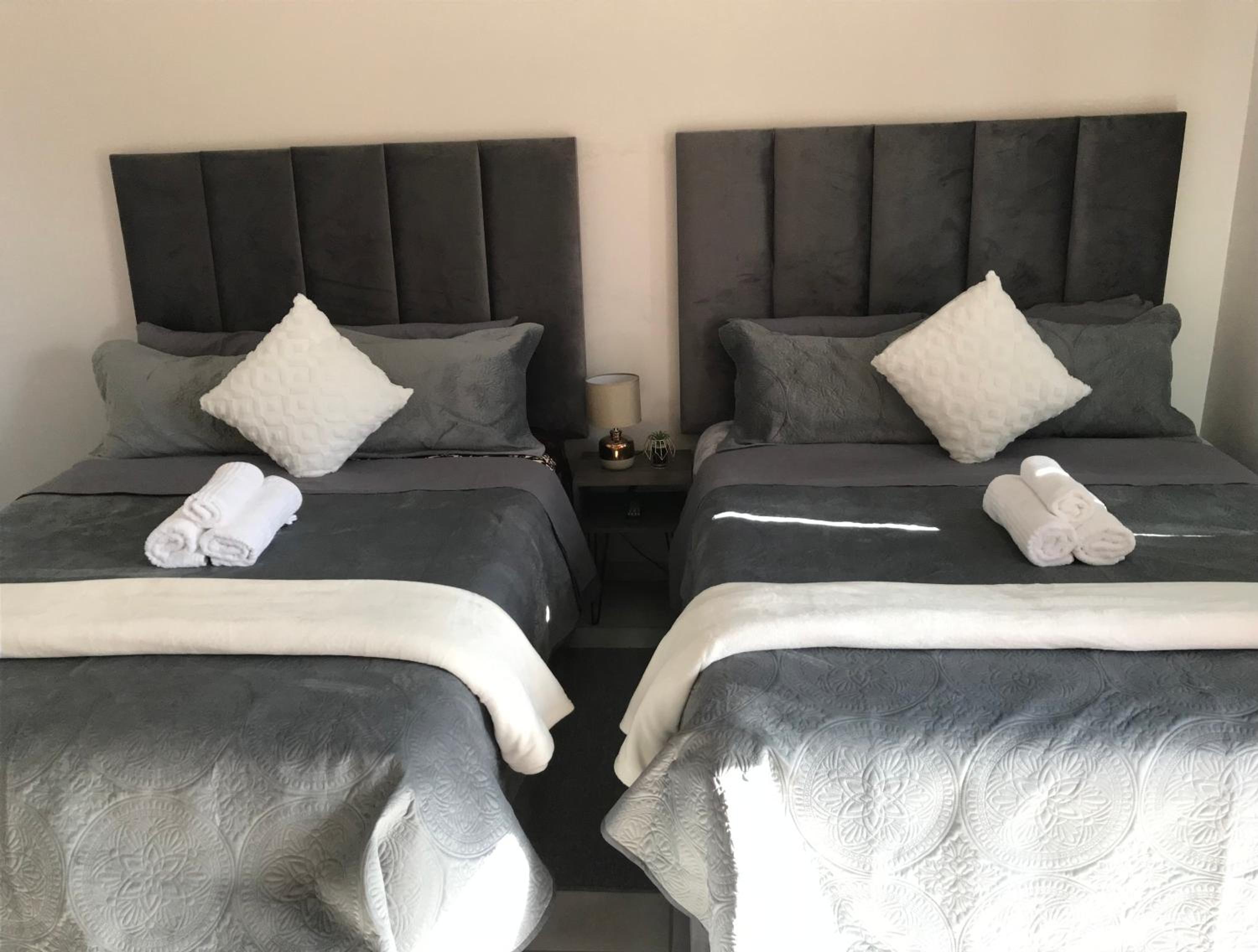 Pomona Lodge view 2