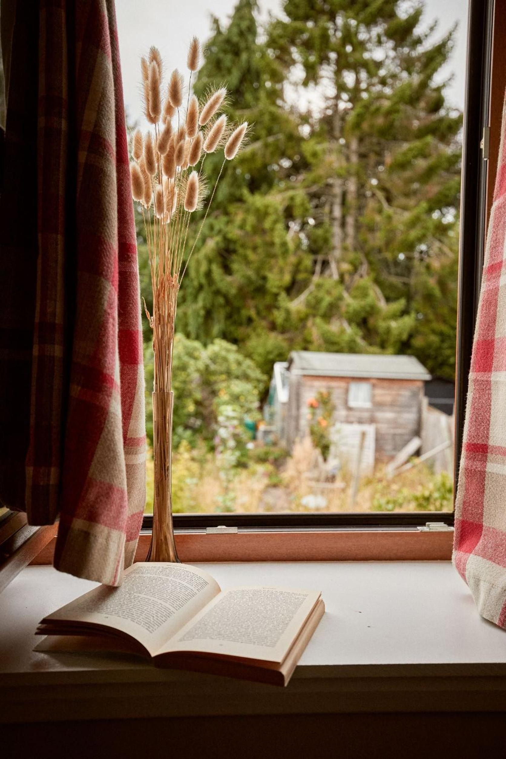 Crossroads Cottage