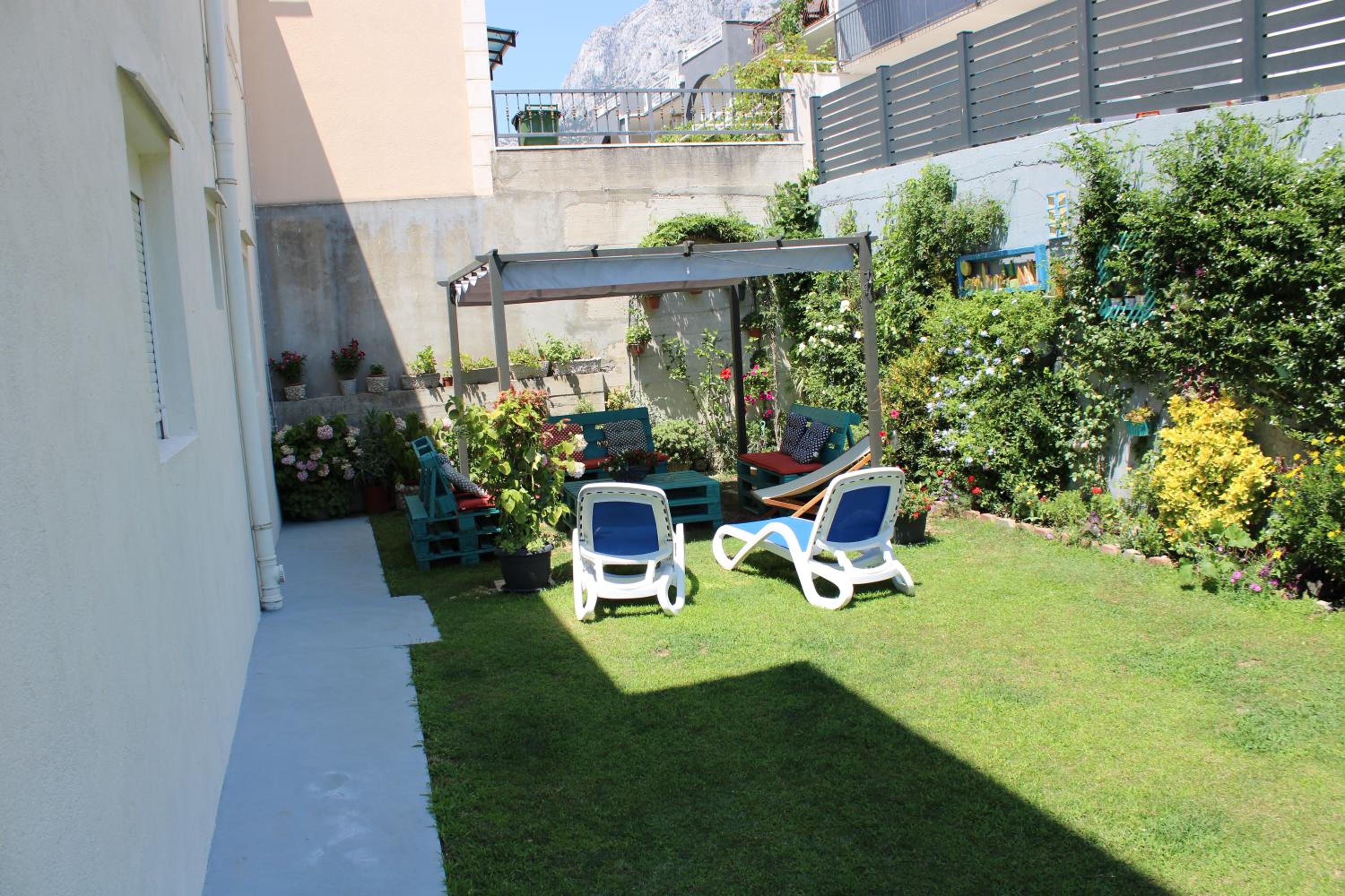 Photo 43