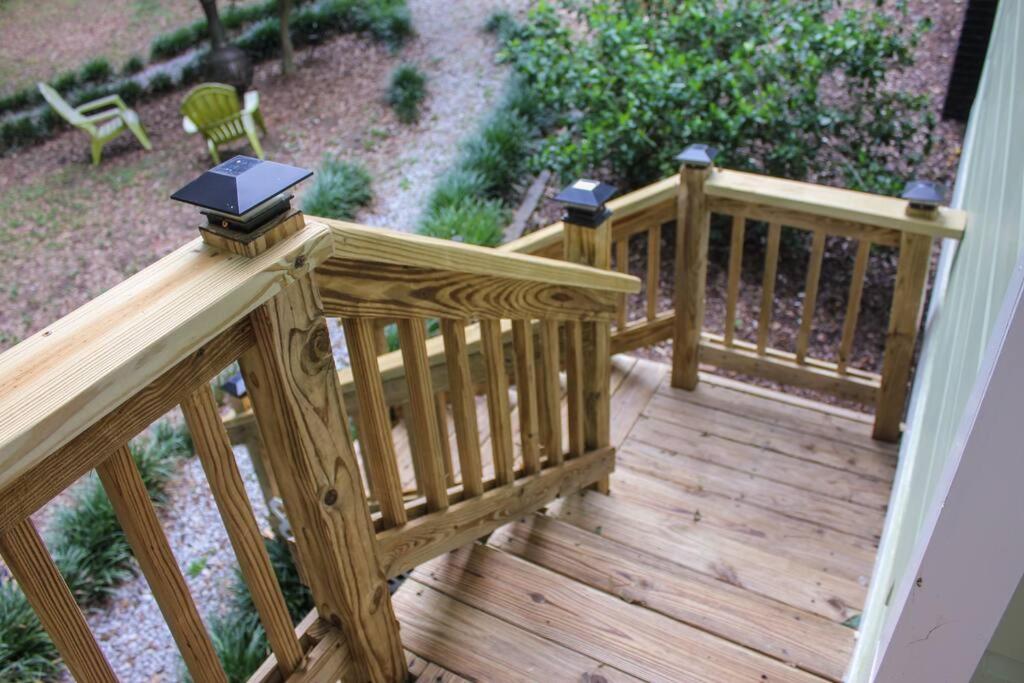 The Greenhouse Cozy Cottage- Walk to Downtown! view 5