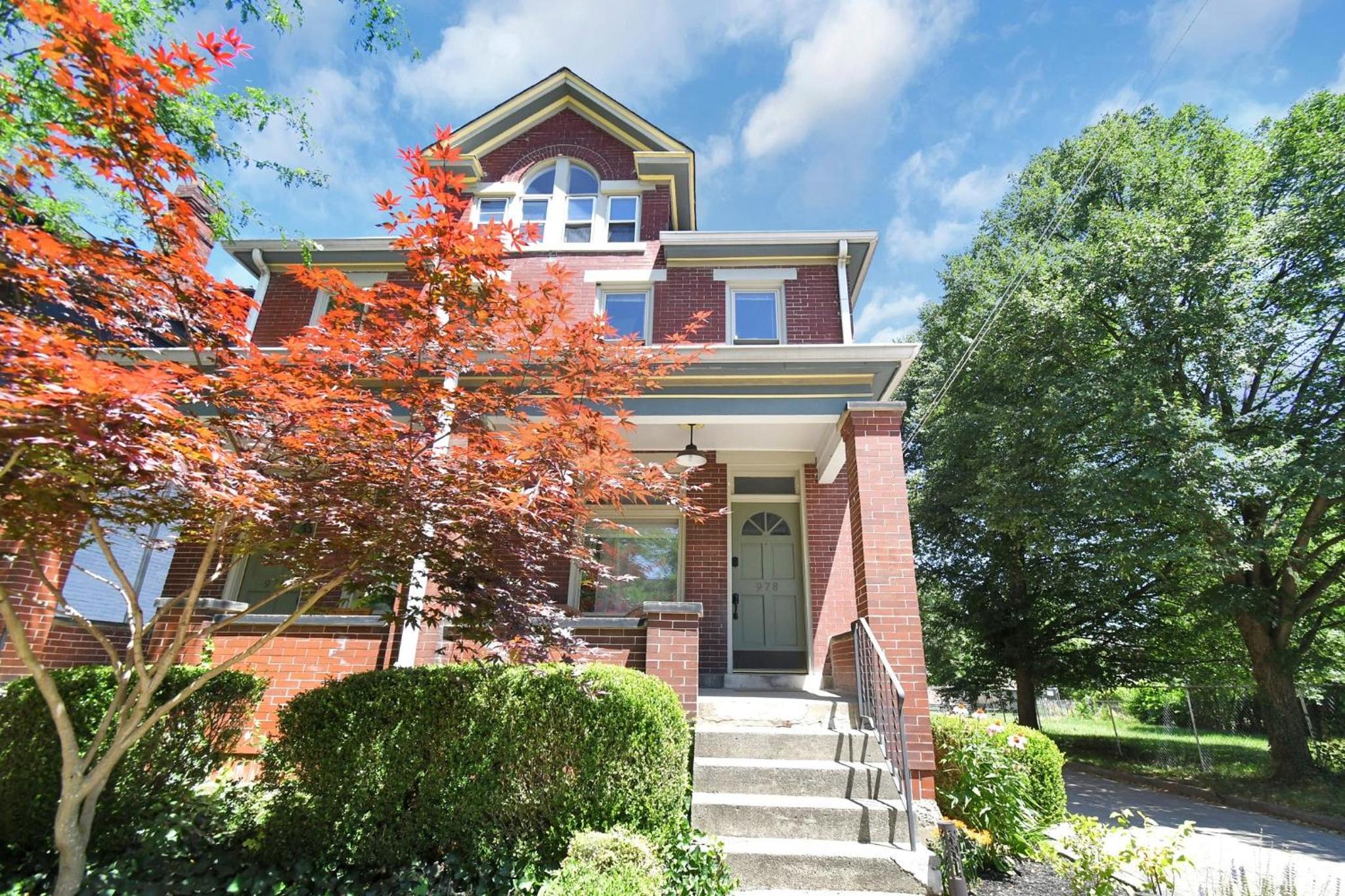 Modern Boho Stylish 1BR Near DT on Historic Street