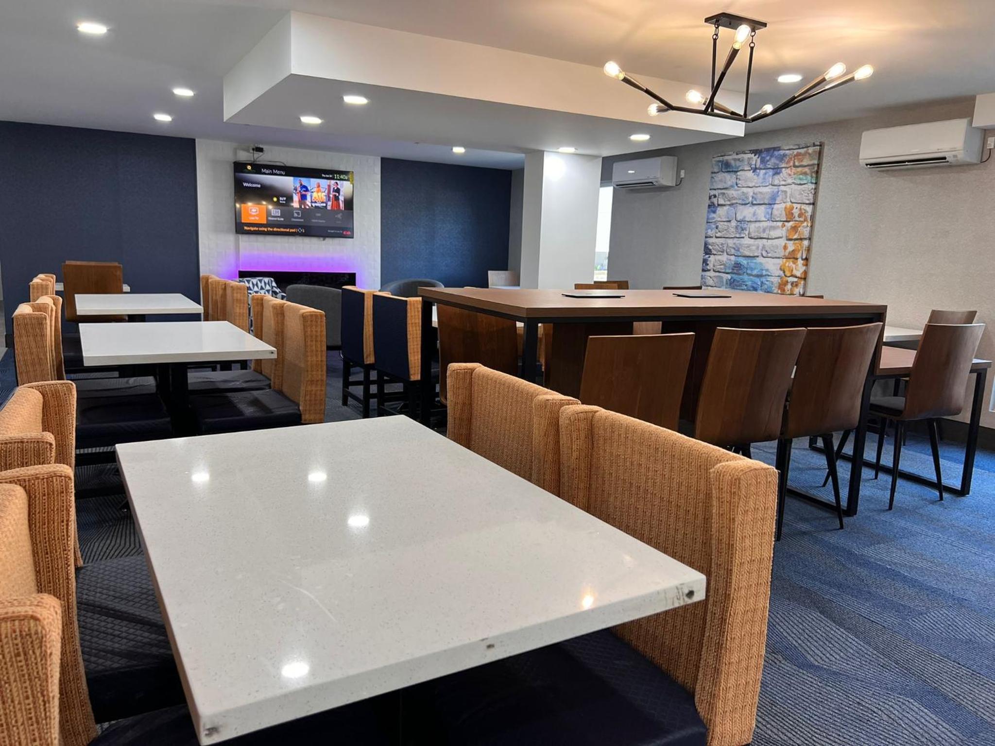 Lexington Vacations - La Quinta Inn Lexington-Horse Park - Property Image 56