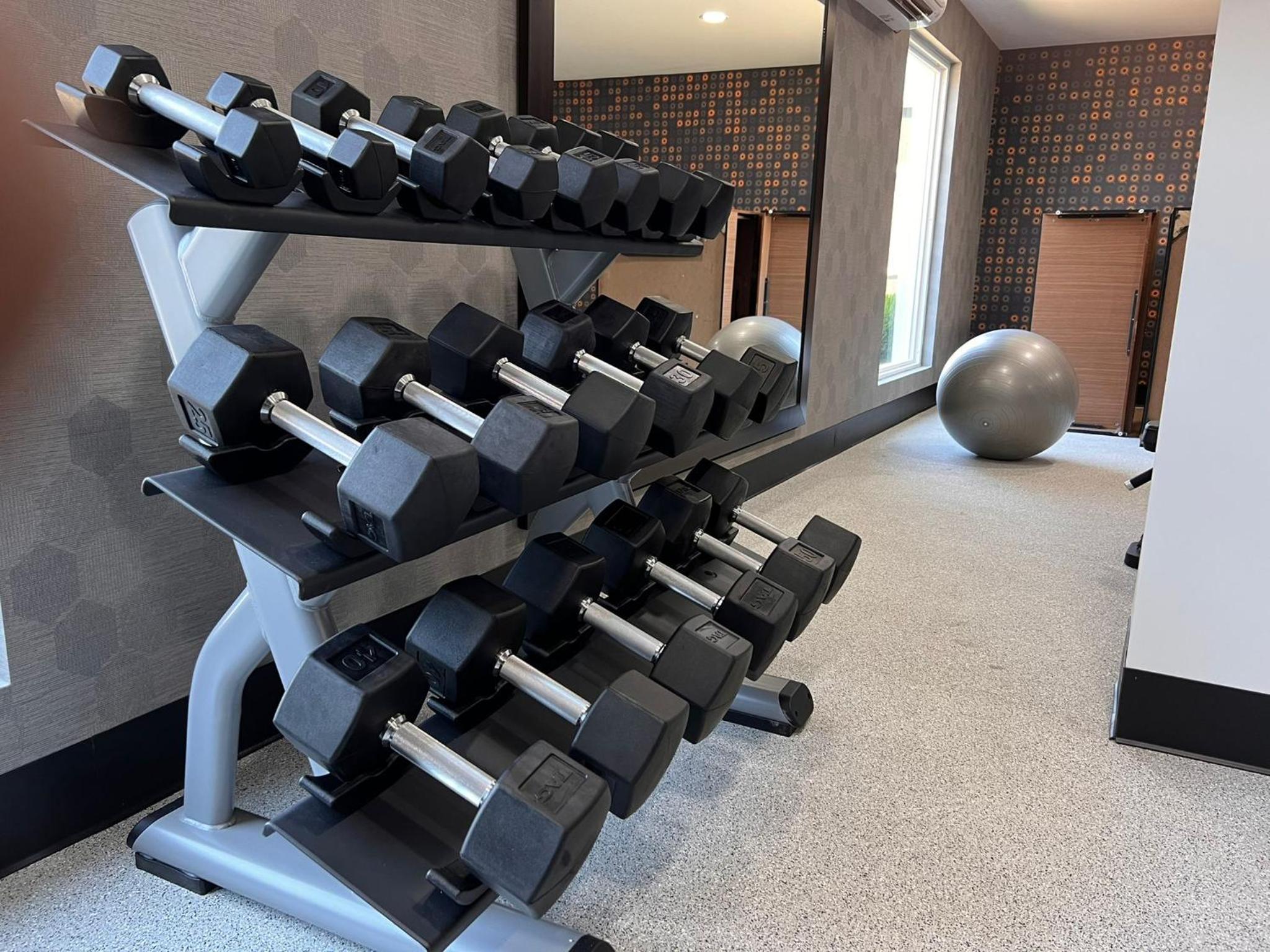 Lexington Vacations - La Quinta Inn Lexington-Horse Park - Property Image 52
