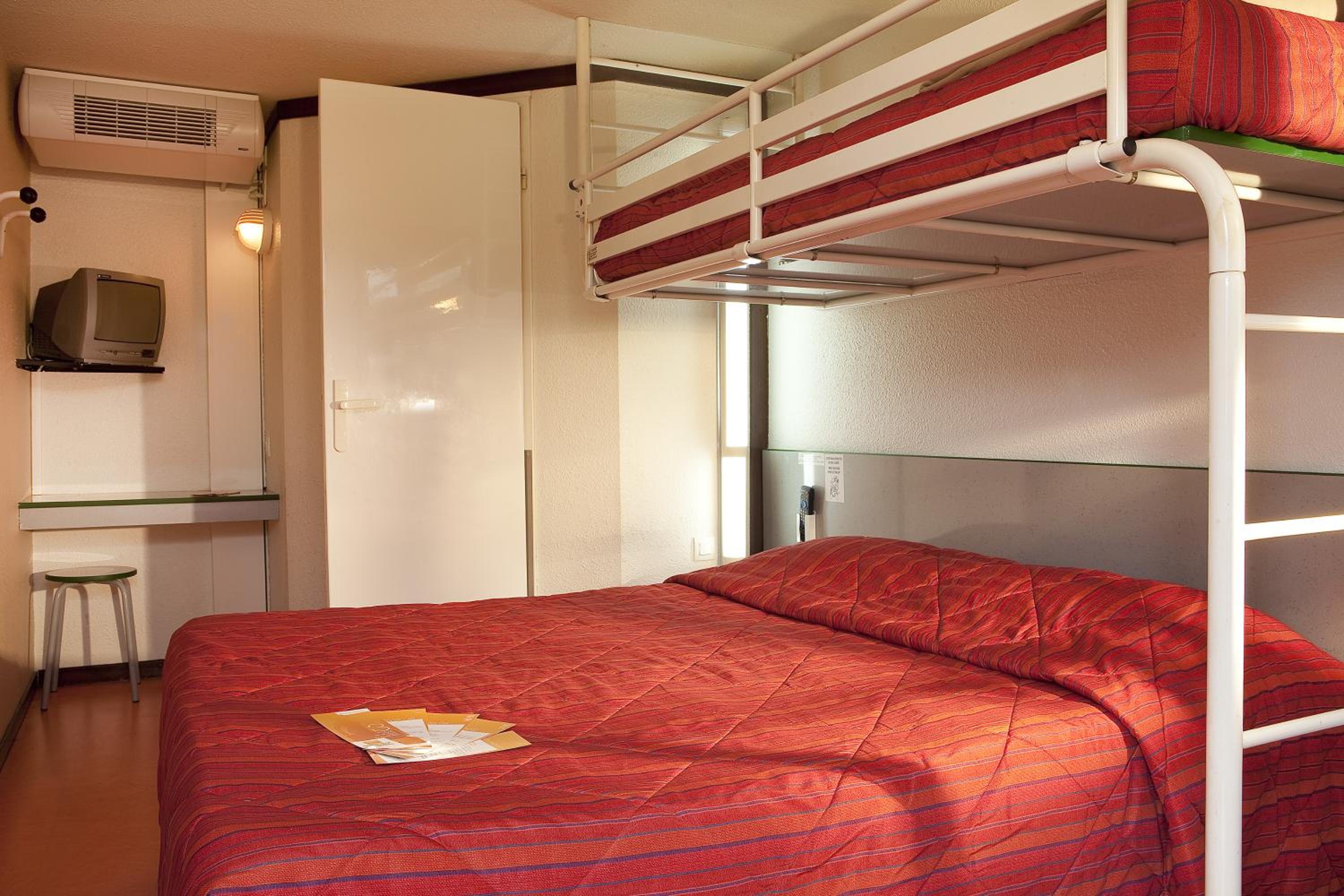 Evreux Vacations - Premiere Classe Evreux - Property Image 12