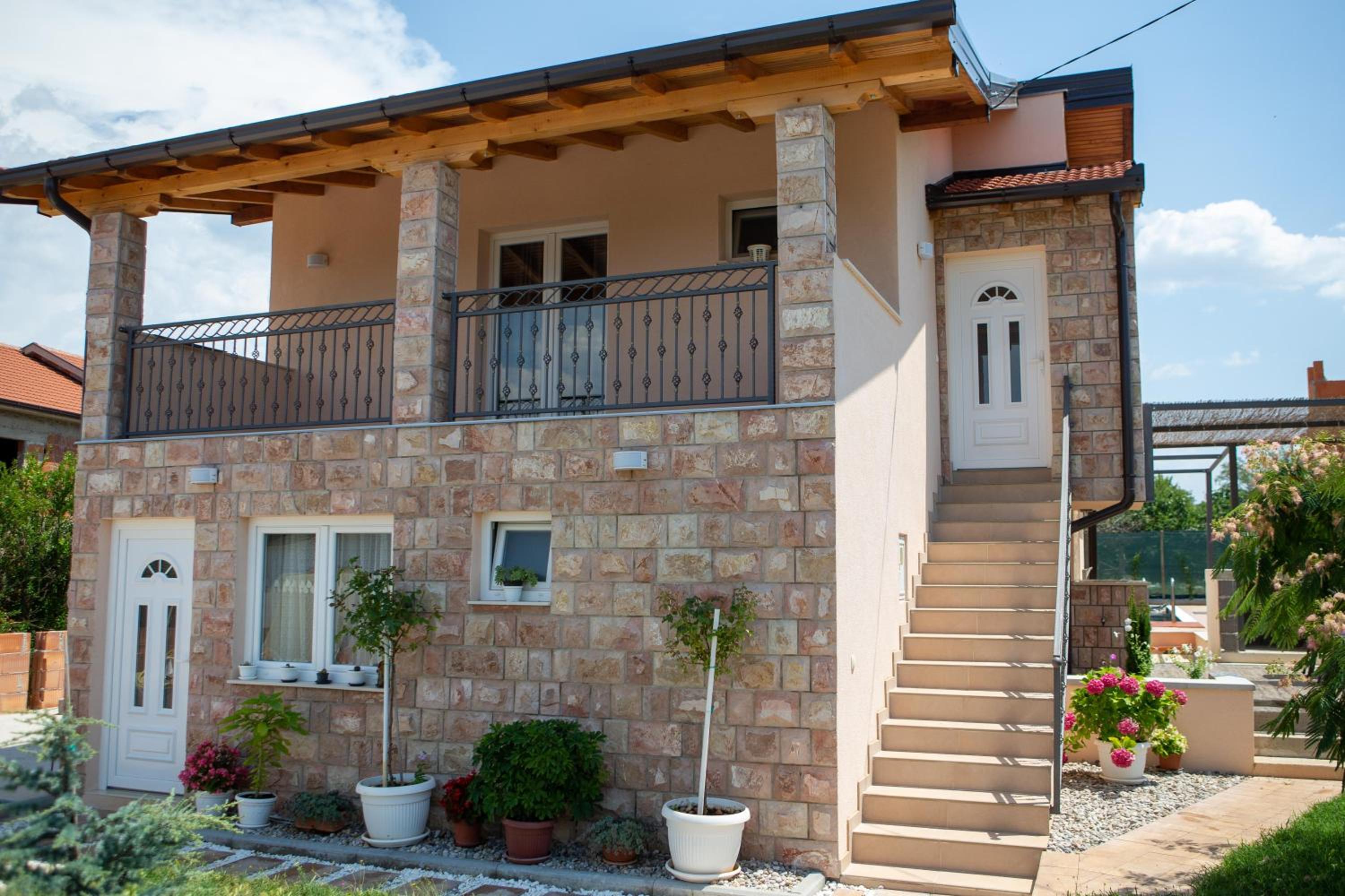 Villa Bali - Aladinici