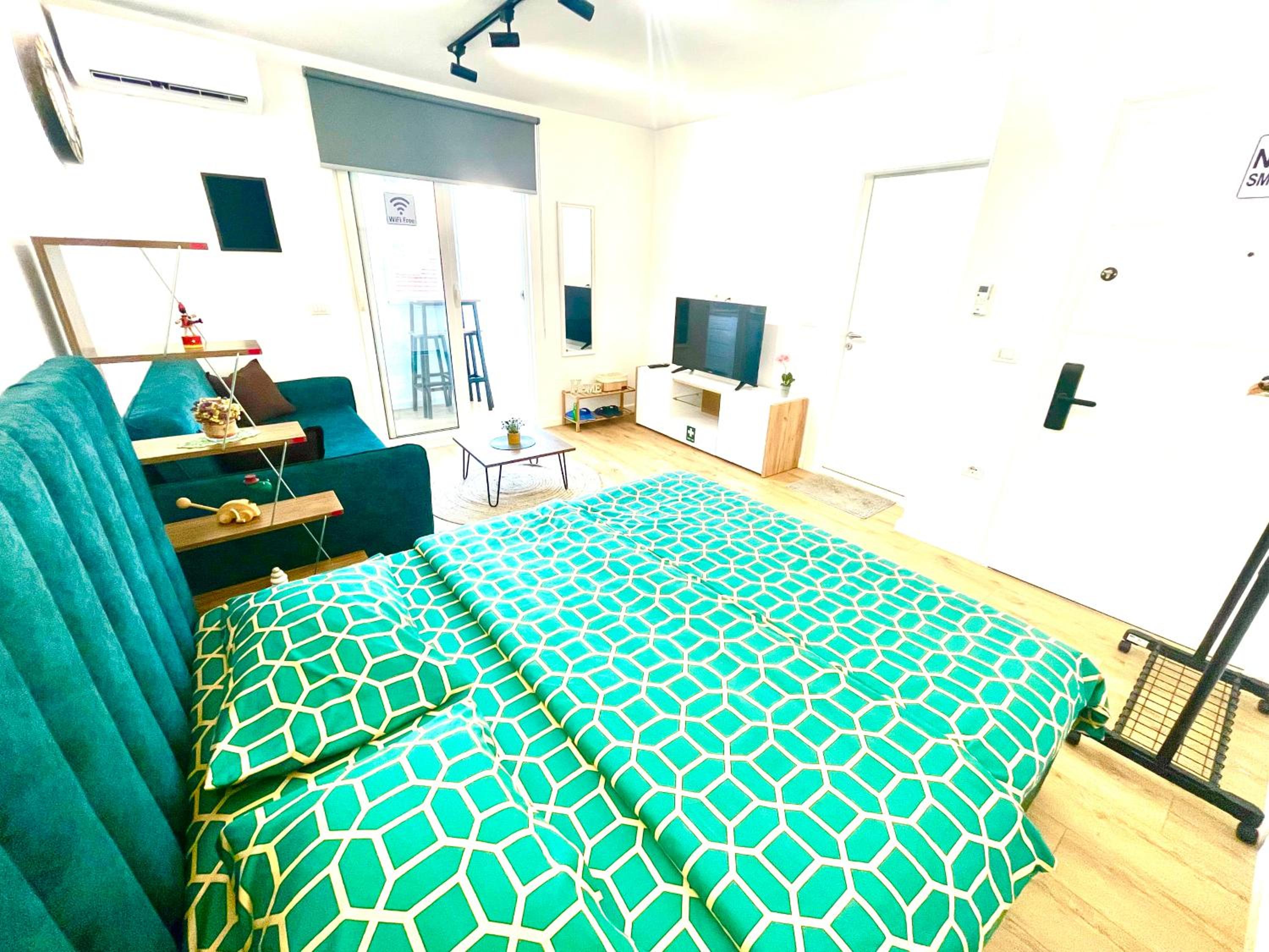 Central Studio Apartment 1, Tirana