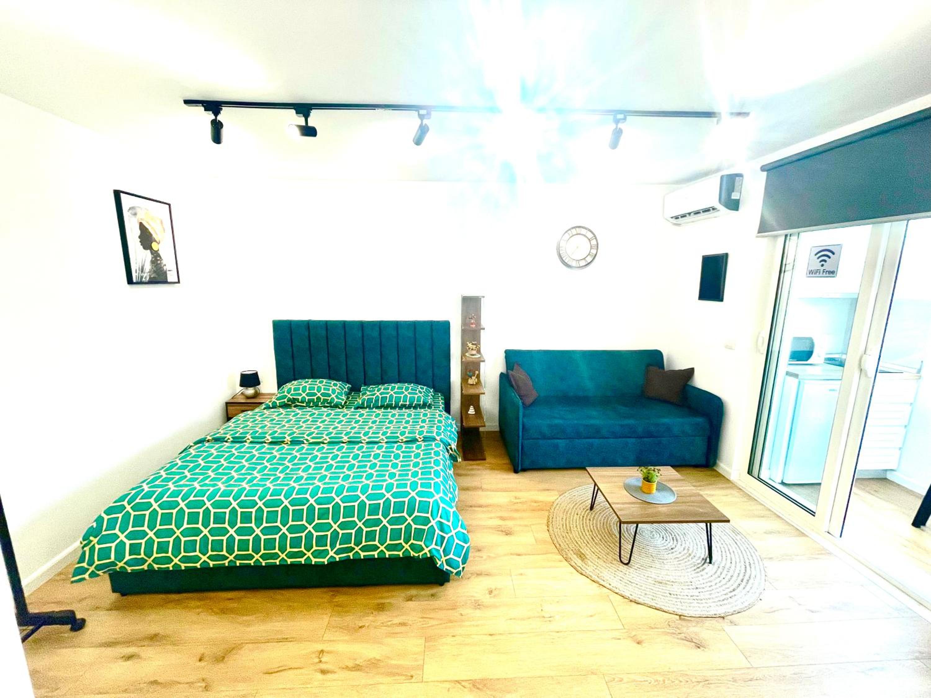 Central Studio Apartment 1, Tirana