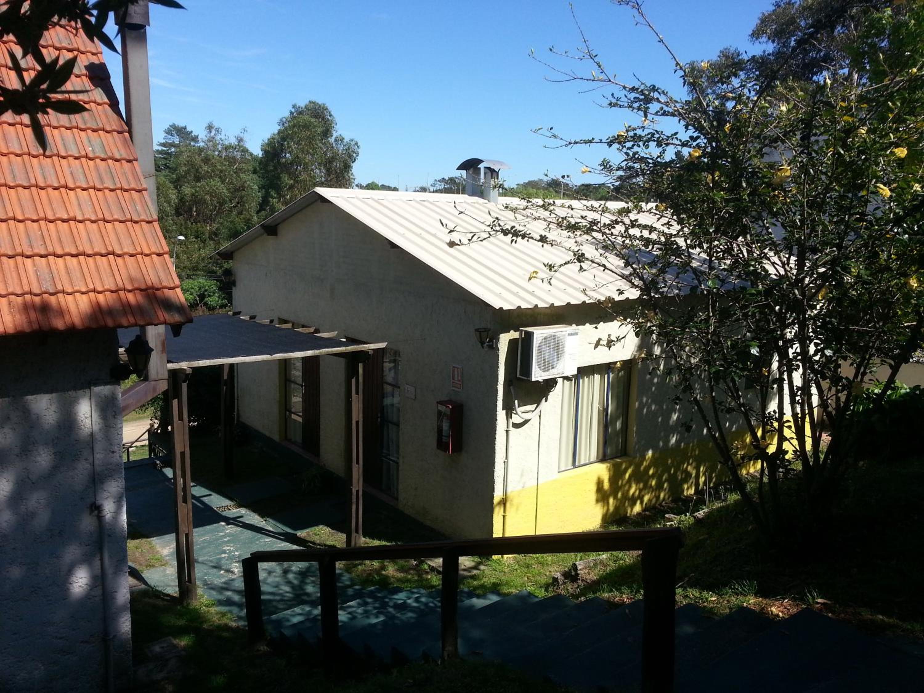 Photo 33