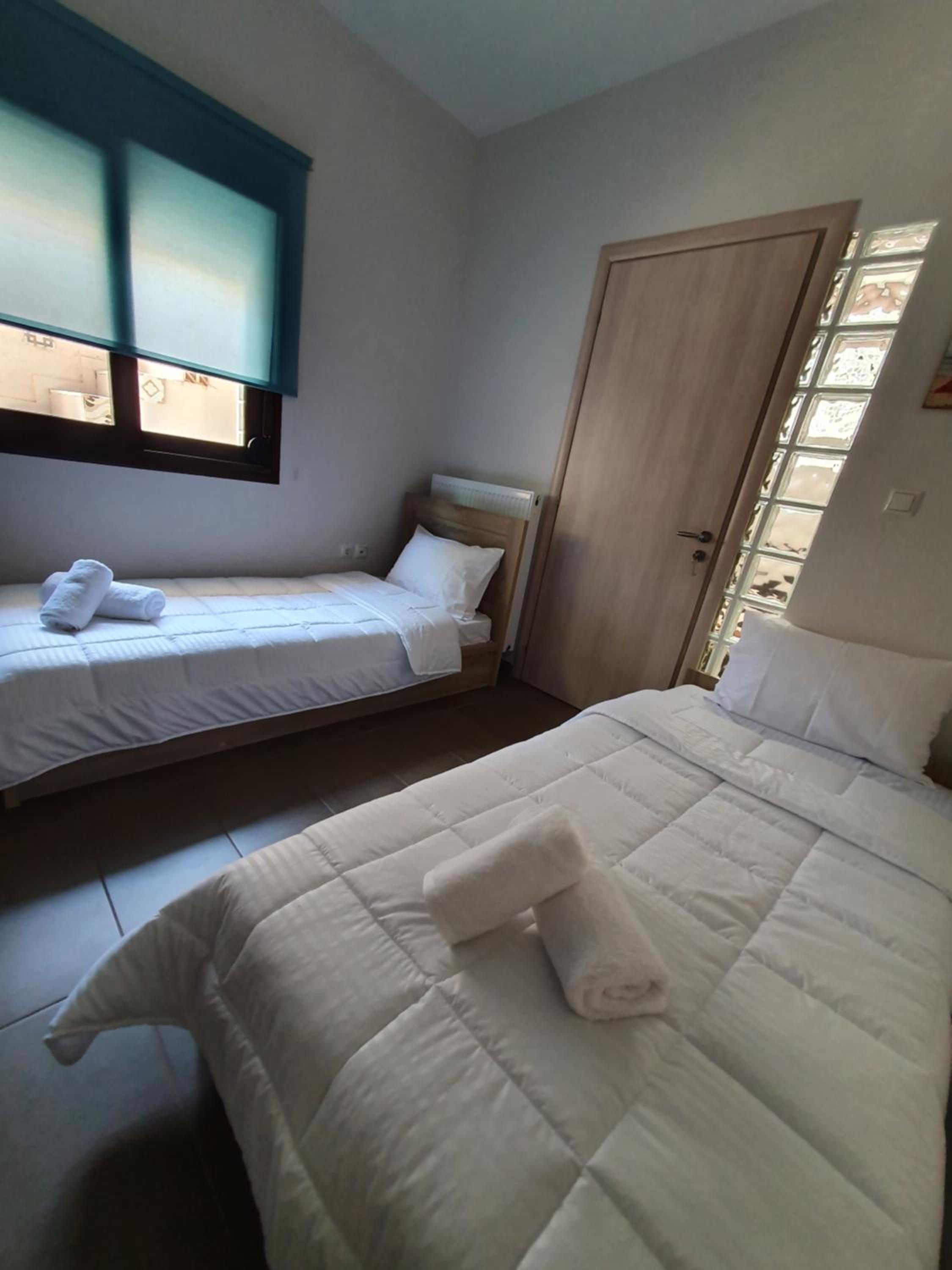 Helen of Troy House photo 2