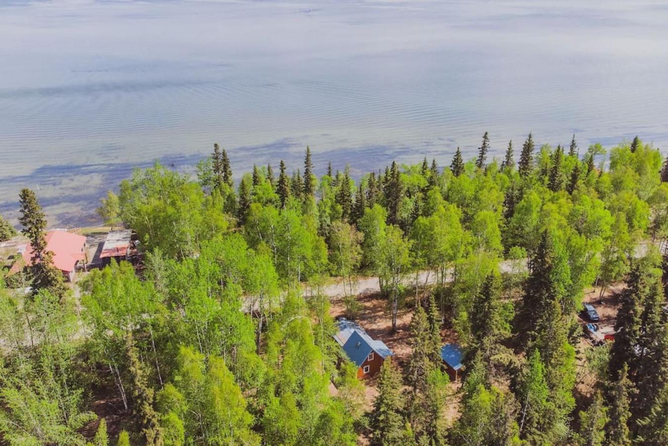 Lake Chateau's Private Cabin view 4