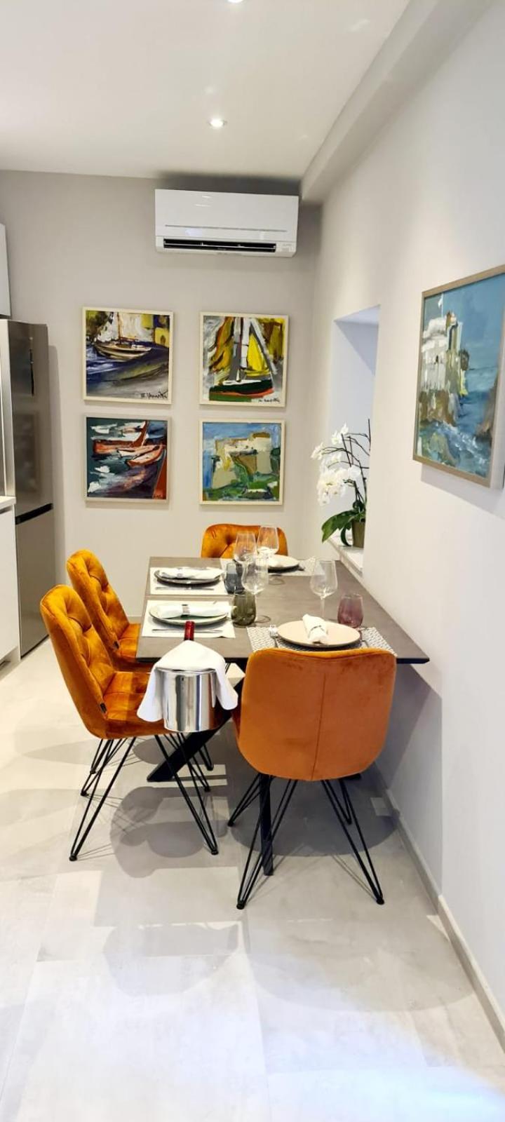 VILLA FLORES LUXURY APARTMENT